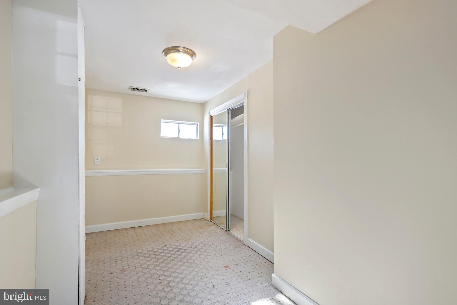 DULLES PARK - Residential