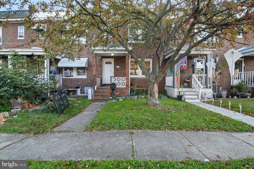 Photo of 101 Willow Spring Road, DUNDALK, MD 21222 (MLS # MDBC2143676)