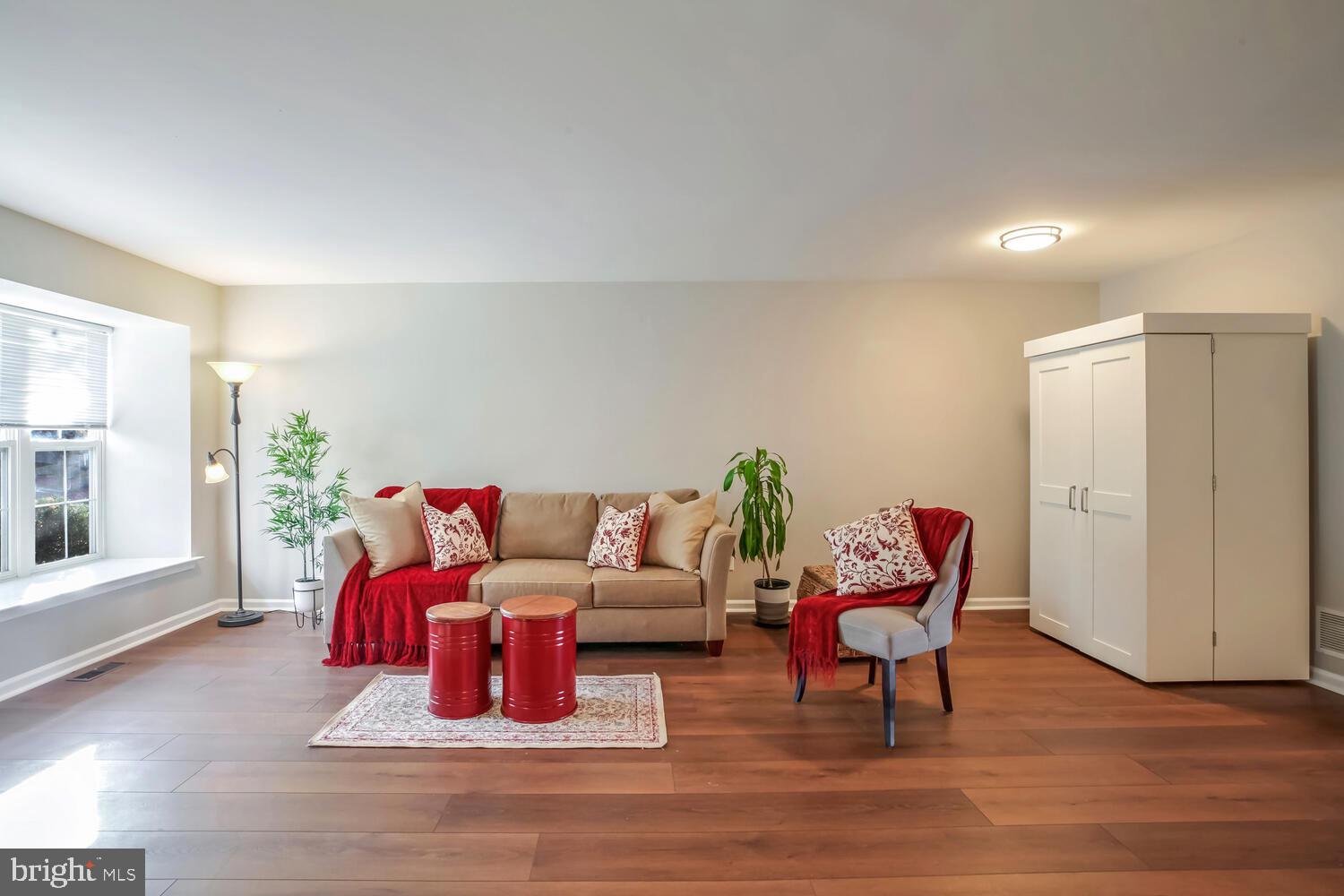 MARSH HARBOUR - Residential