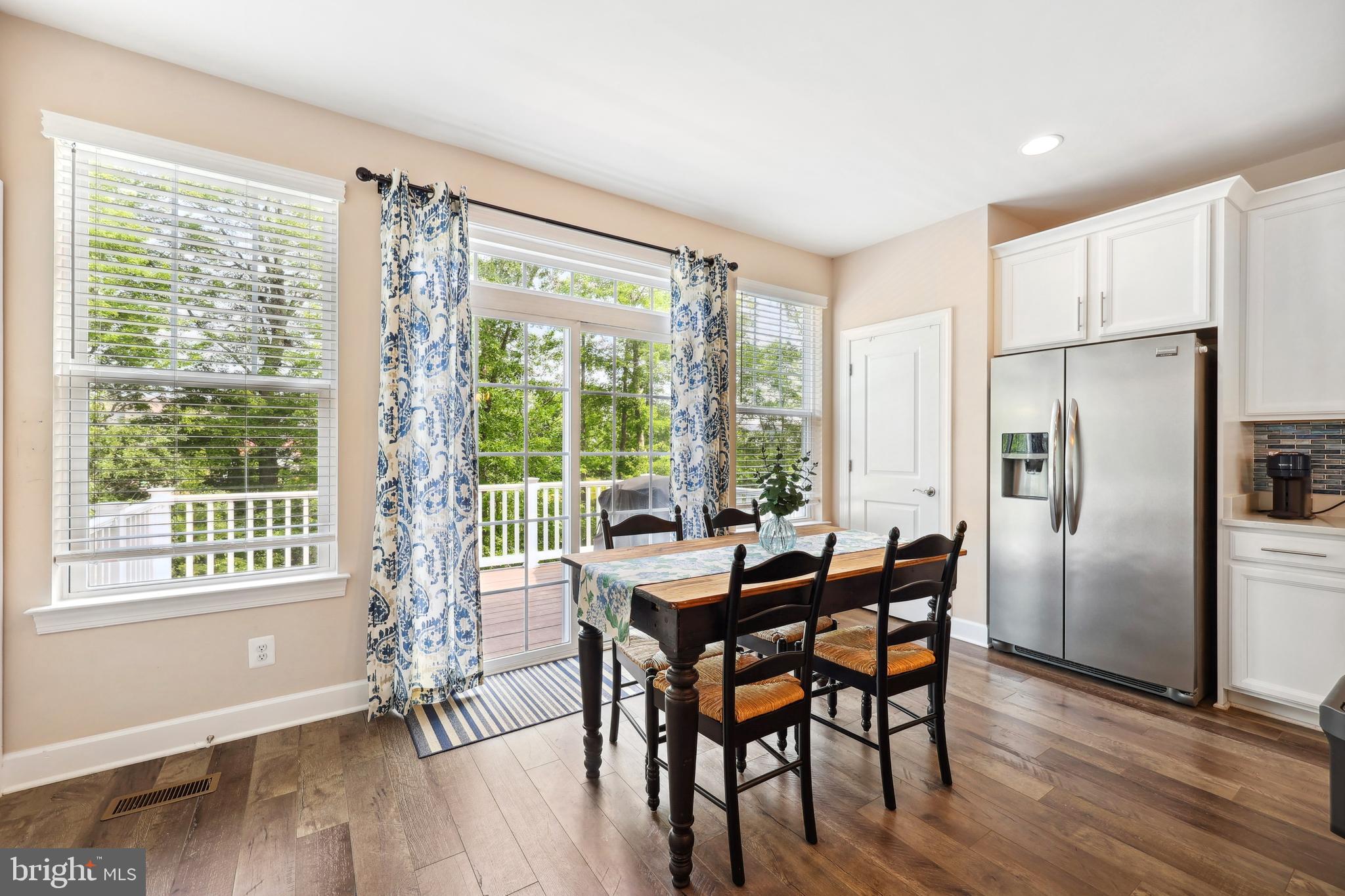 BRADLEY SQUARE - Residential