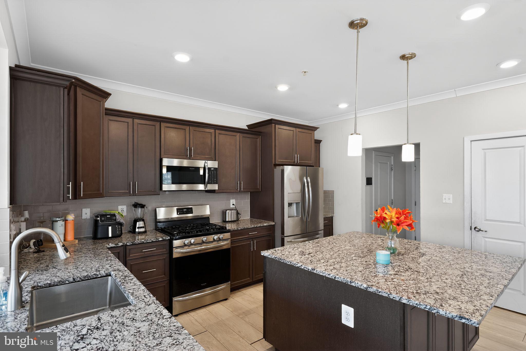 11451 OSCAR WILDE CT