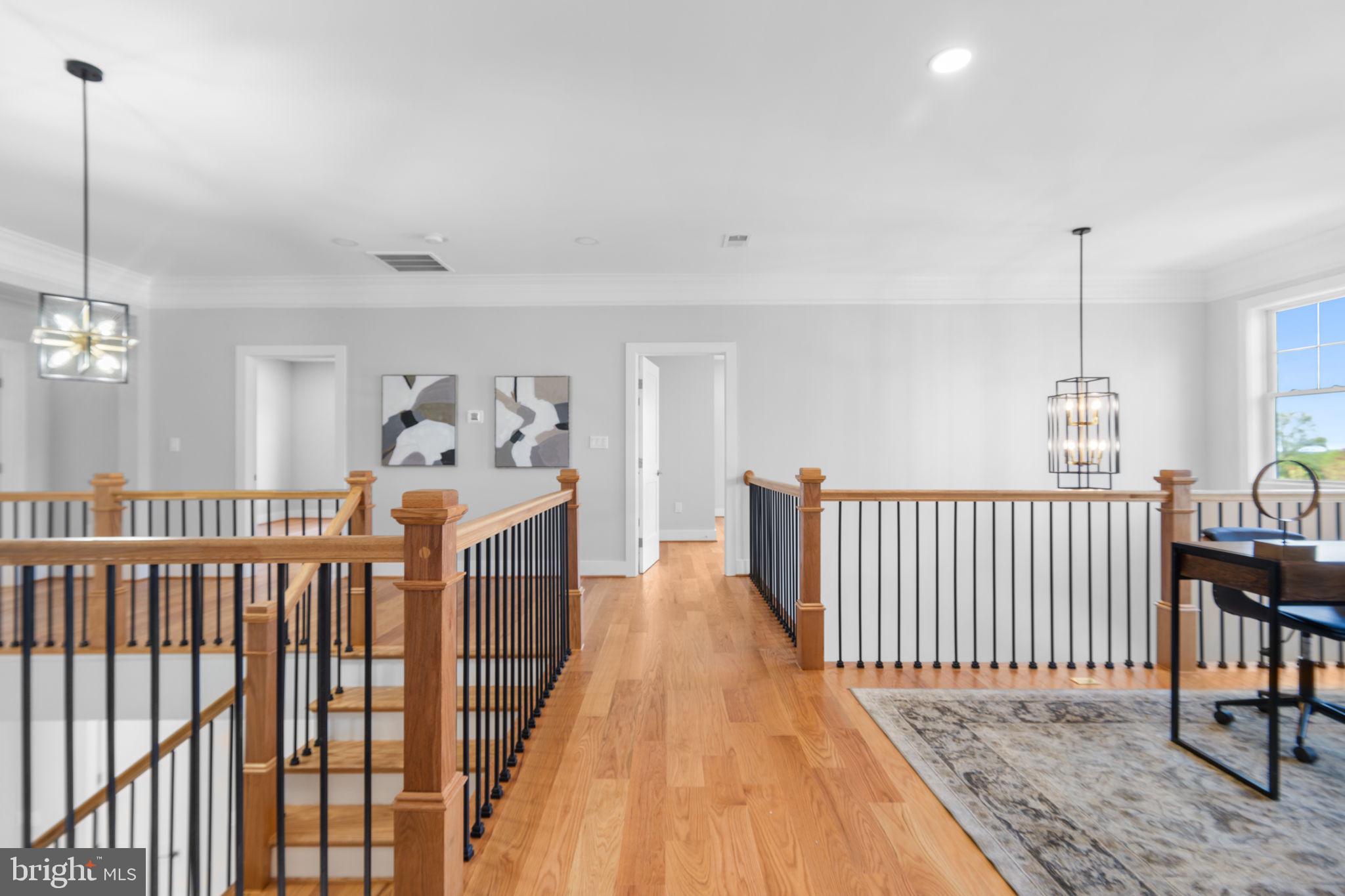 PIMMIT HILLS - Residential