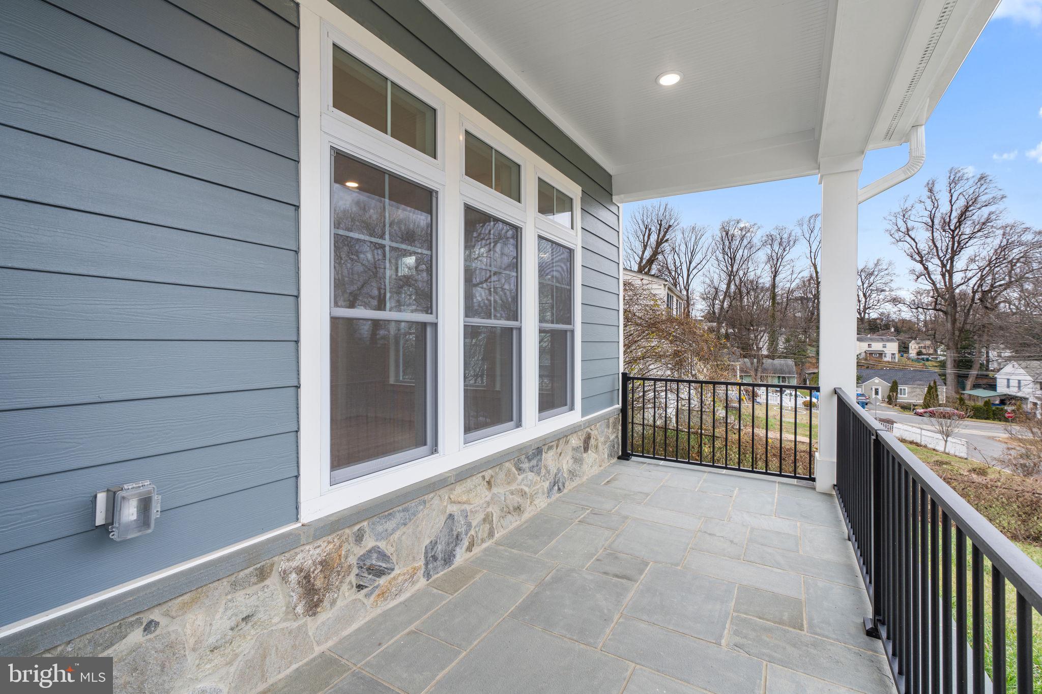 PIMMIT HILLS - Residential