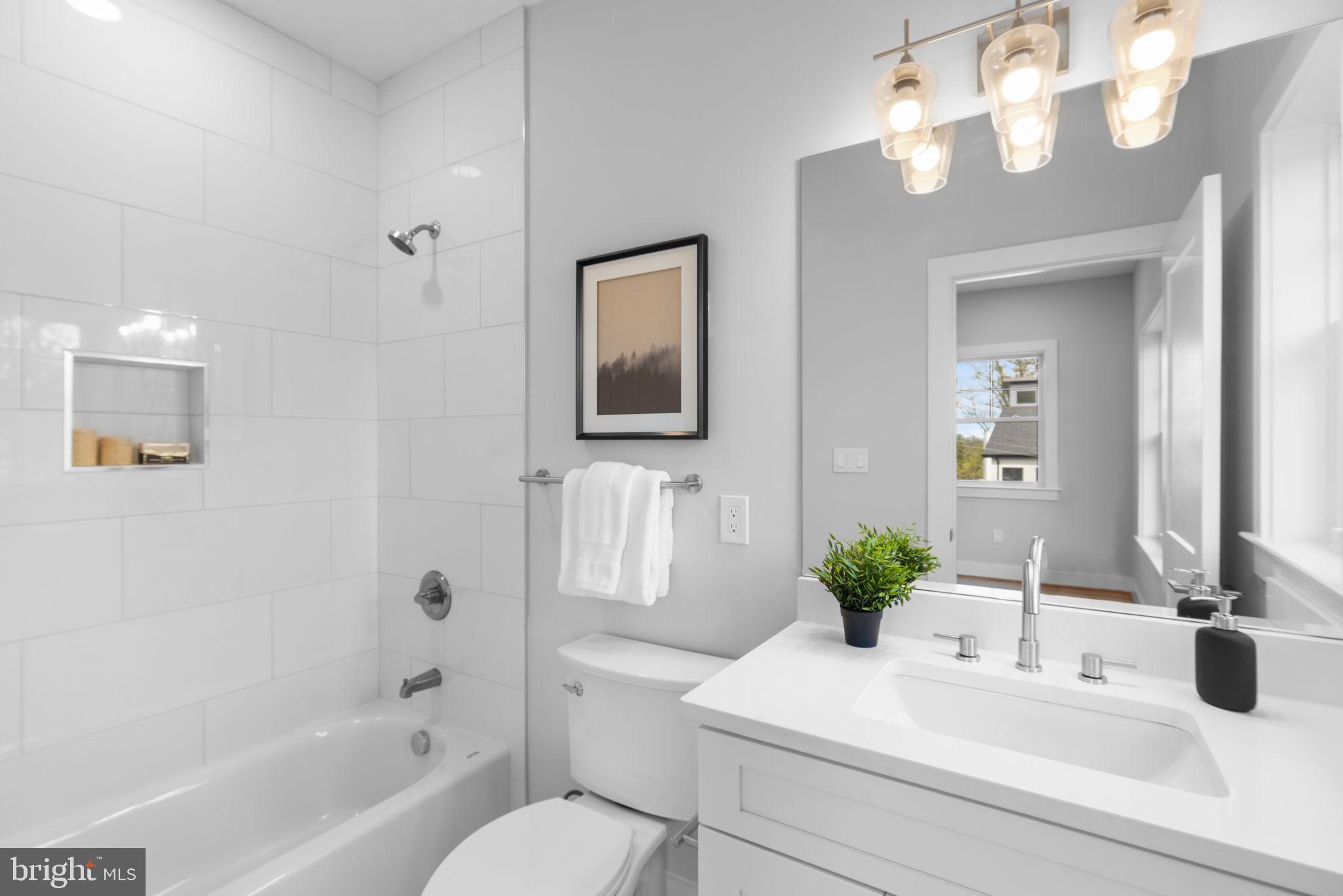 PIMMIT HILLS - Residential