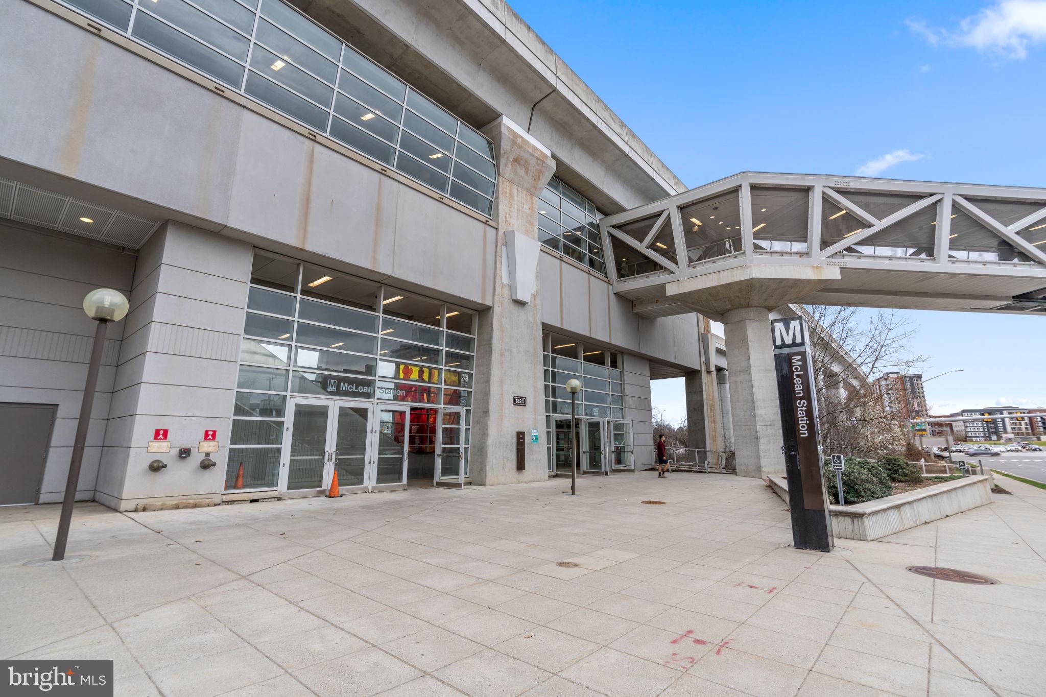 PIMMIT HILLS - Residential