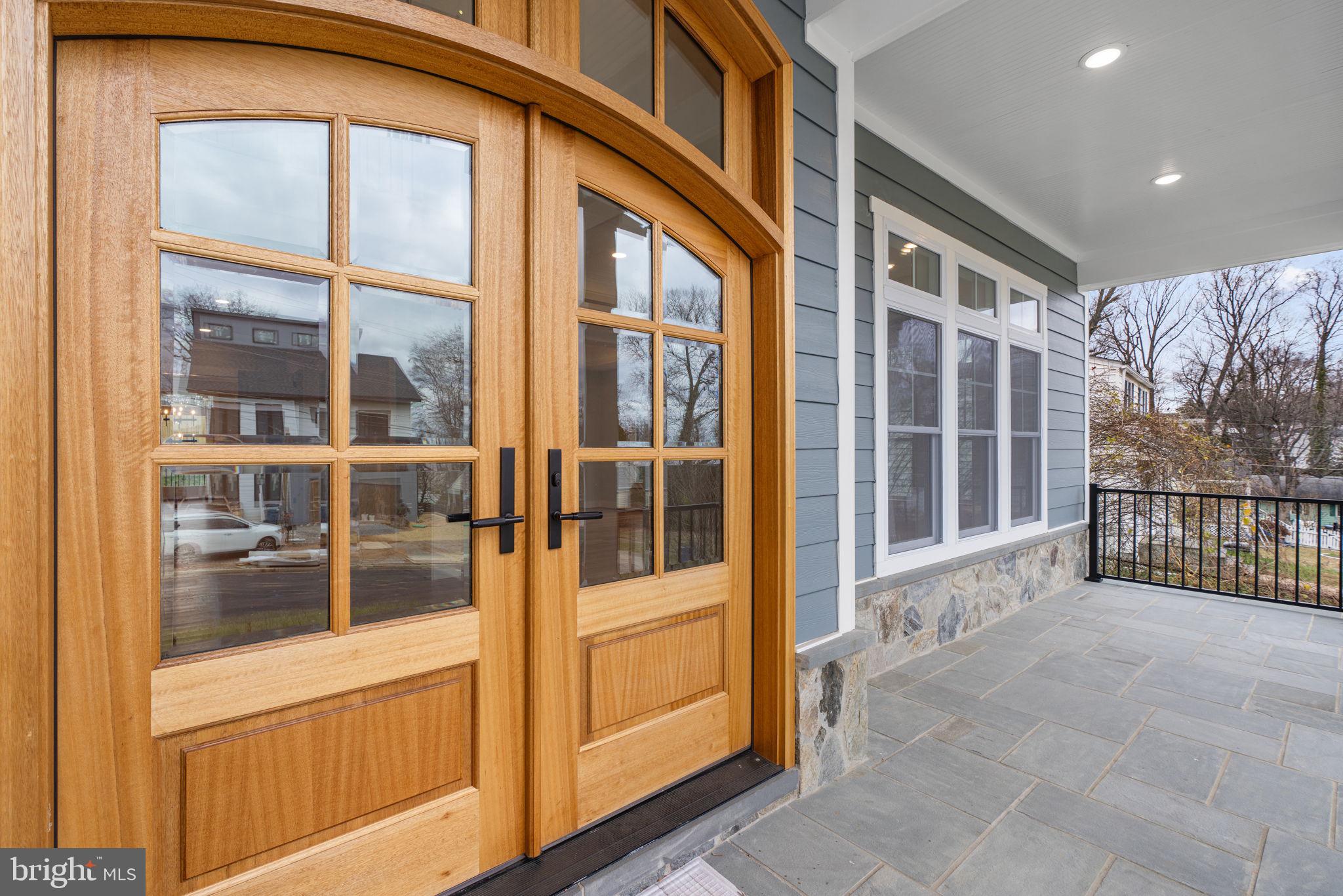 PIMMIT HILLS - Residential