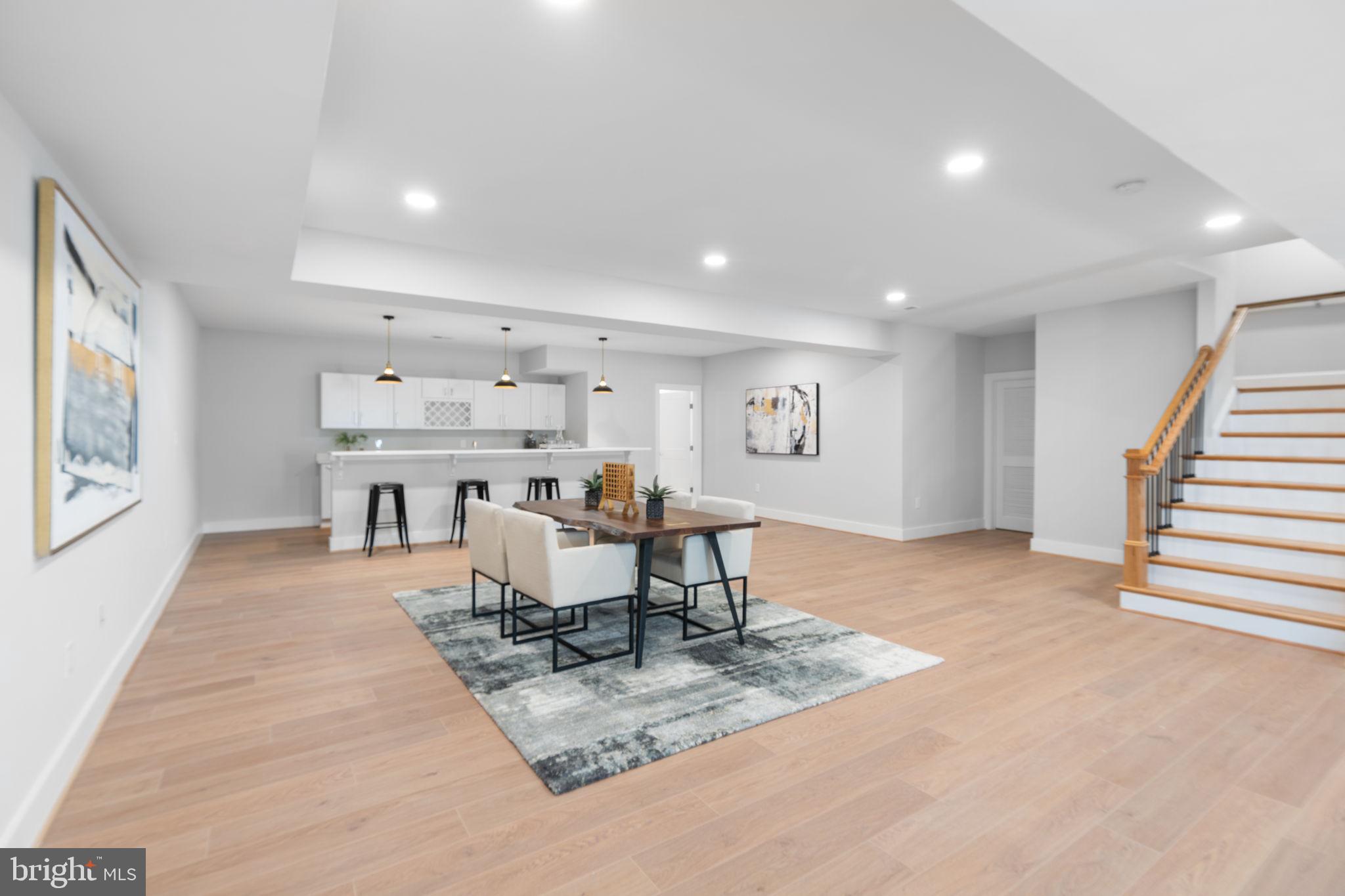 PIMMIT HILLS - Residential