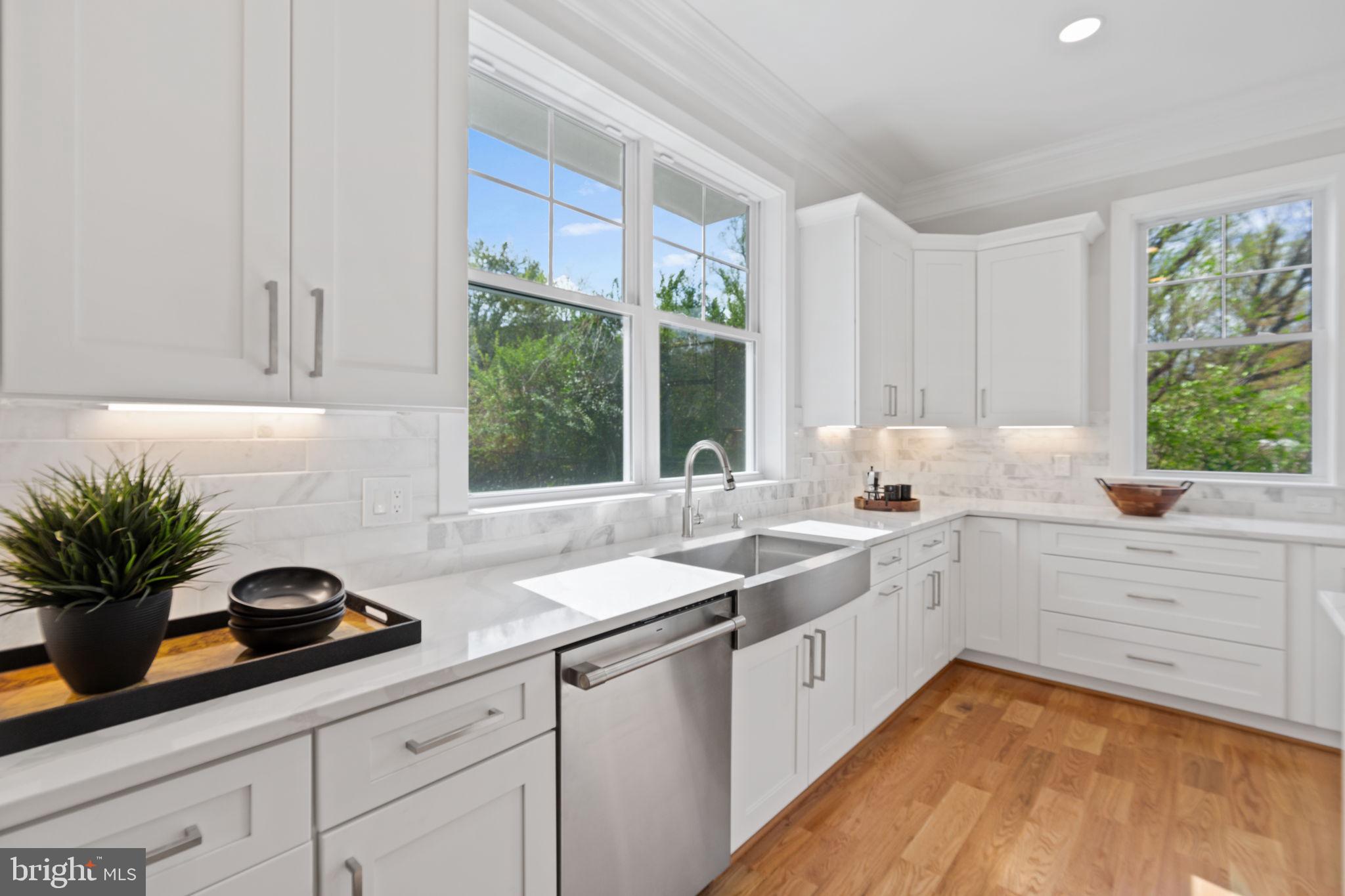 PIMMIT HILLS - Residential