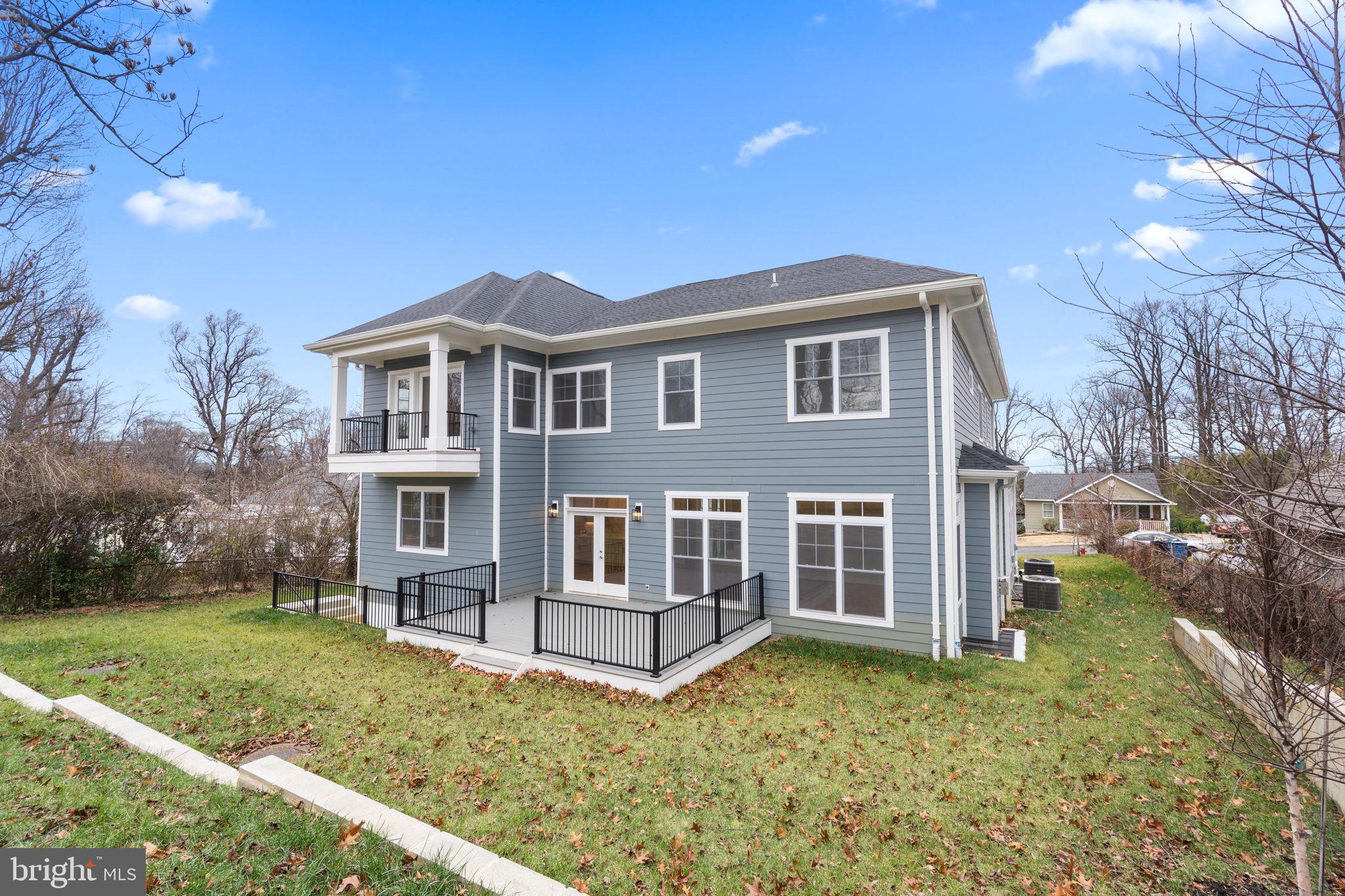 PIMMIT HILLS - Residential