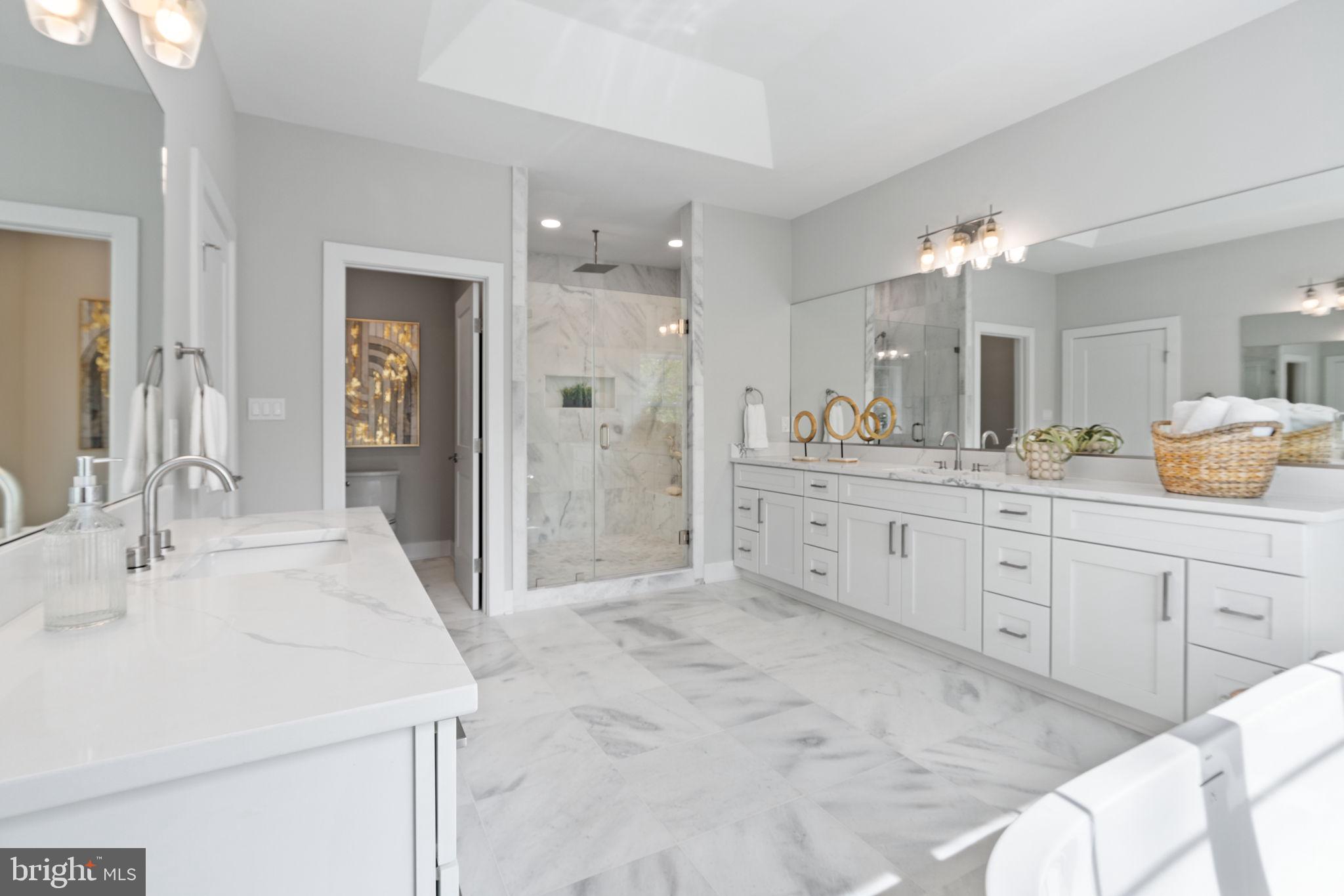 PIMMIT HILLS - Residential