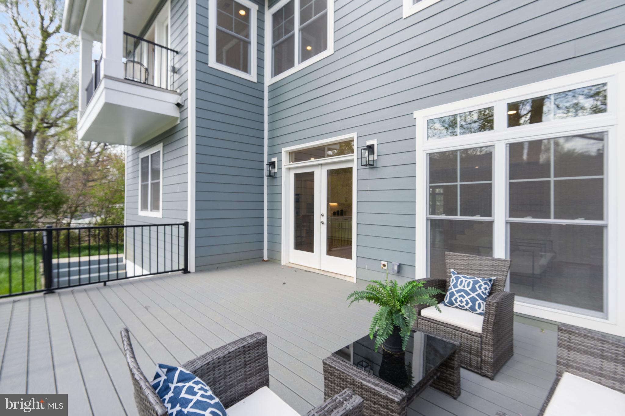 PIMMIT HILLS - Residential