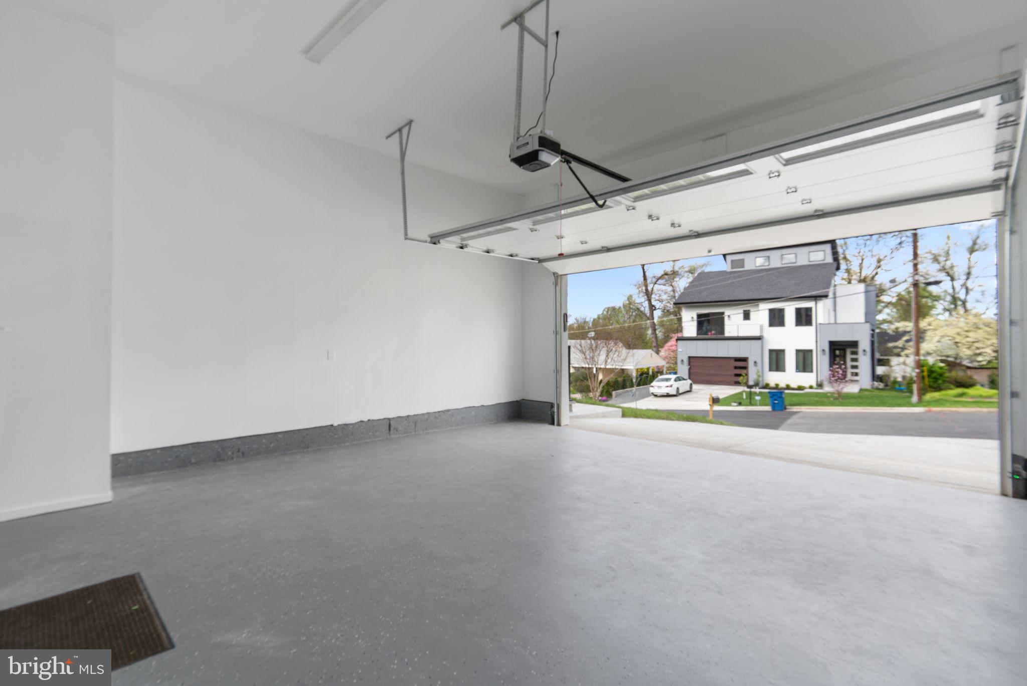 PIMMIT HILLS - Residential