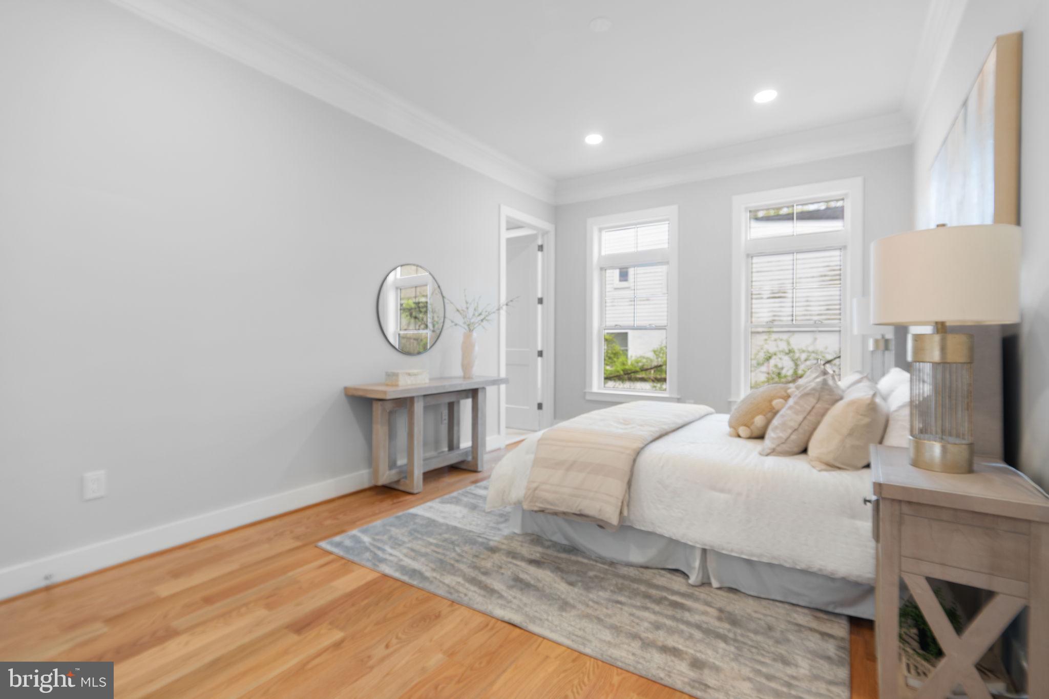 PIMMIT HILLS - Residential