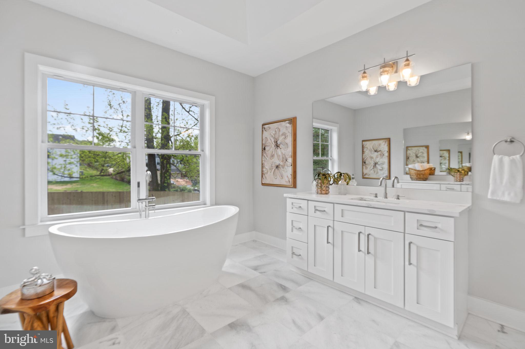 PIMMIT HILLS - Residential