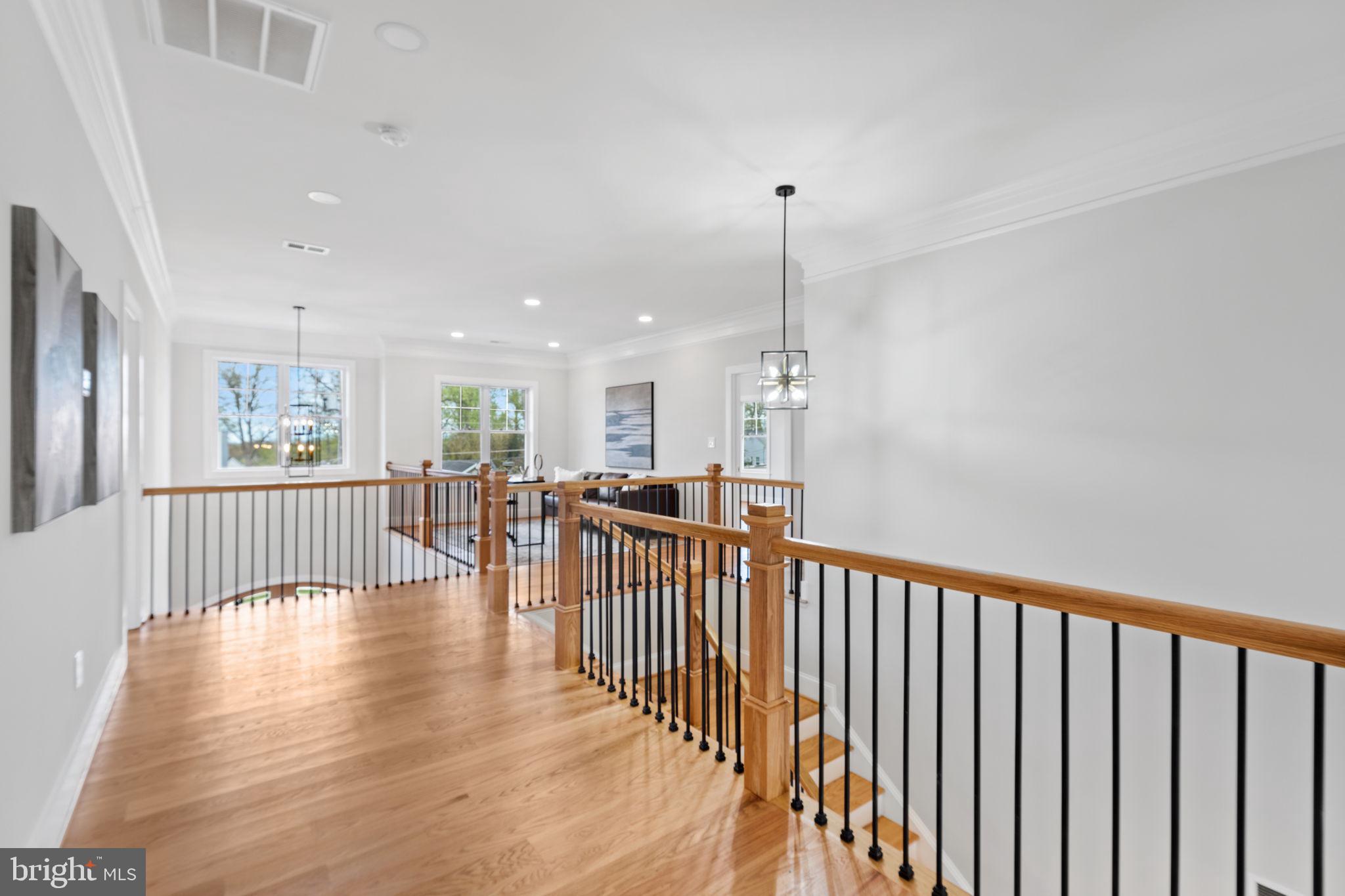 PIMMIT HILLS - Residential