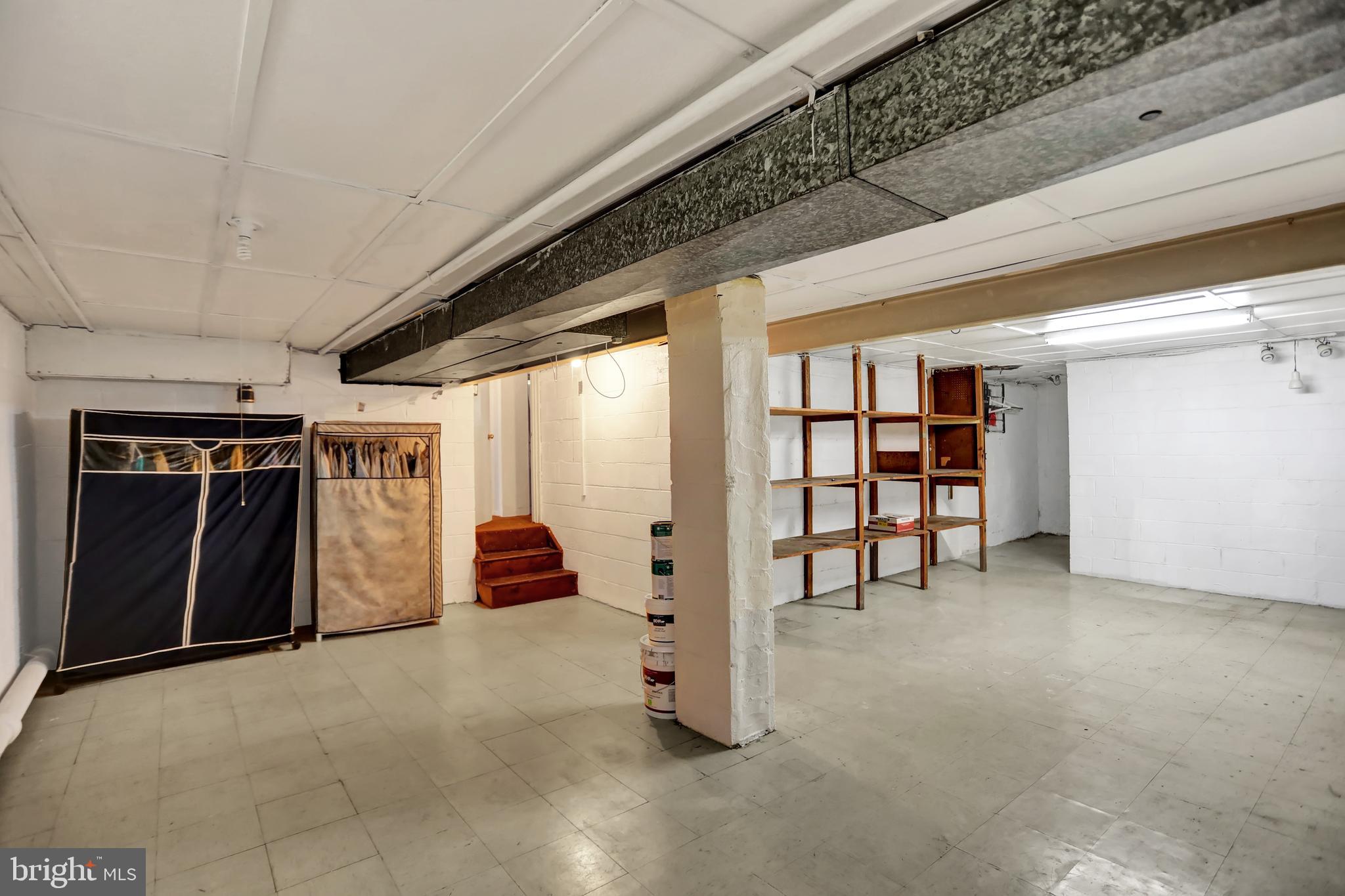 ROBIN HILLS - Residential