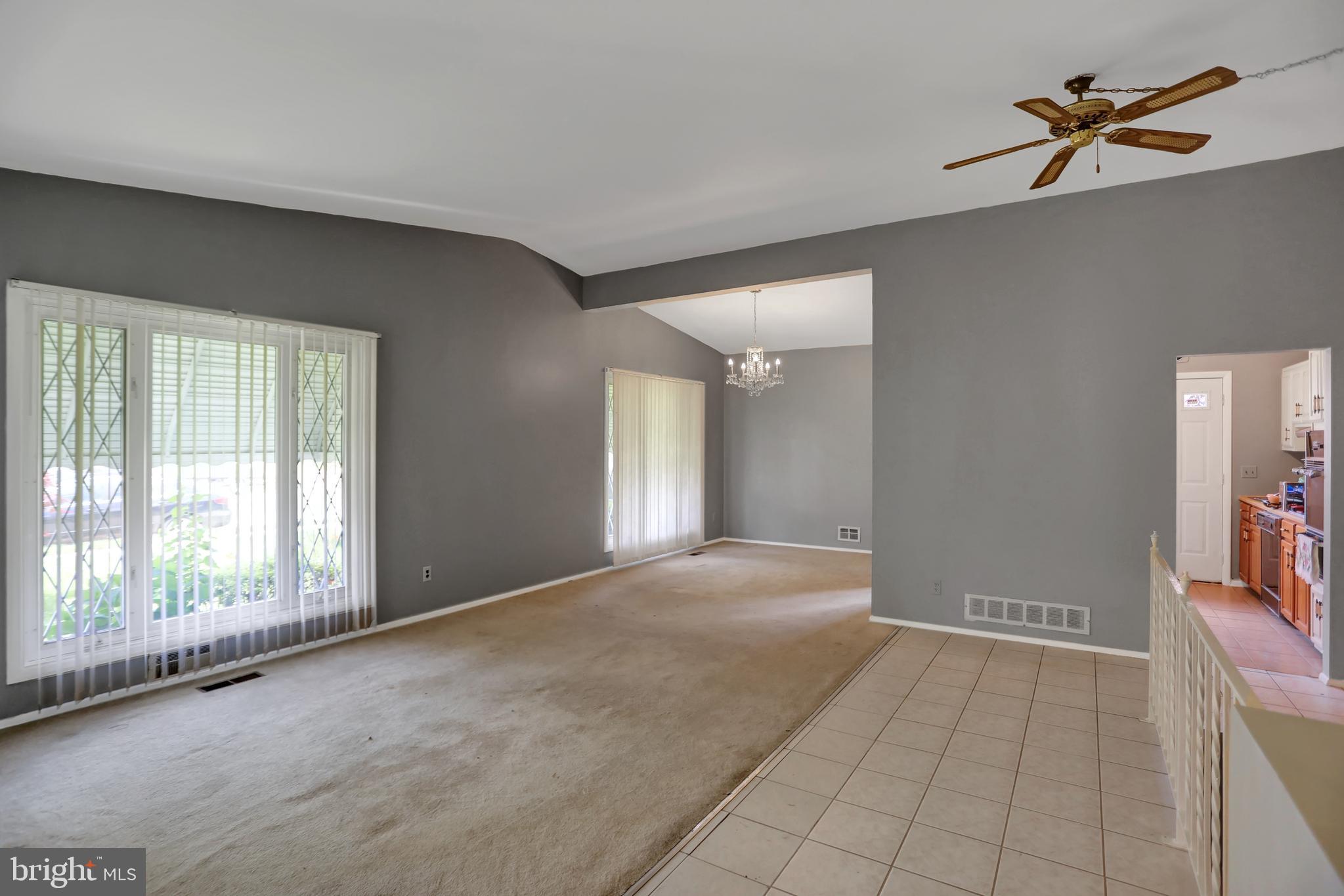 ROBIN HILLS - Residential