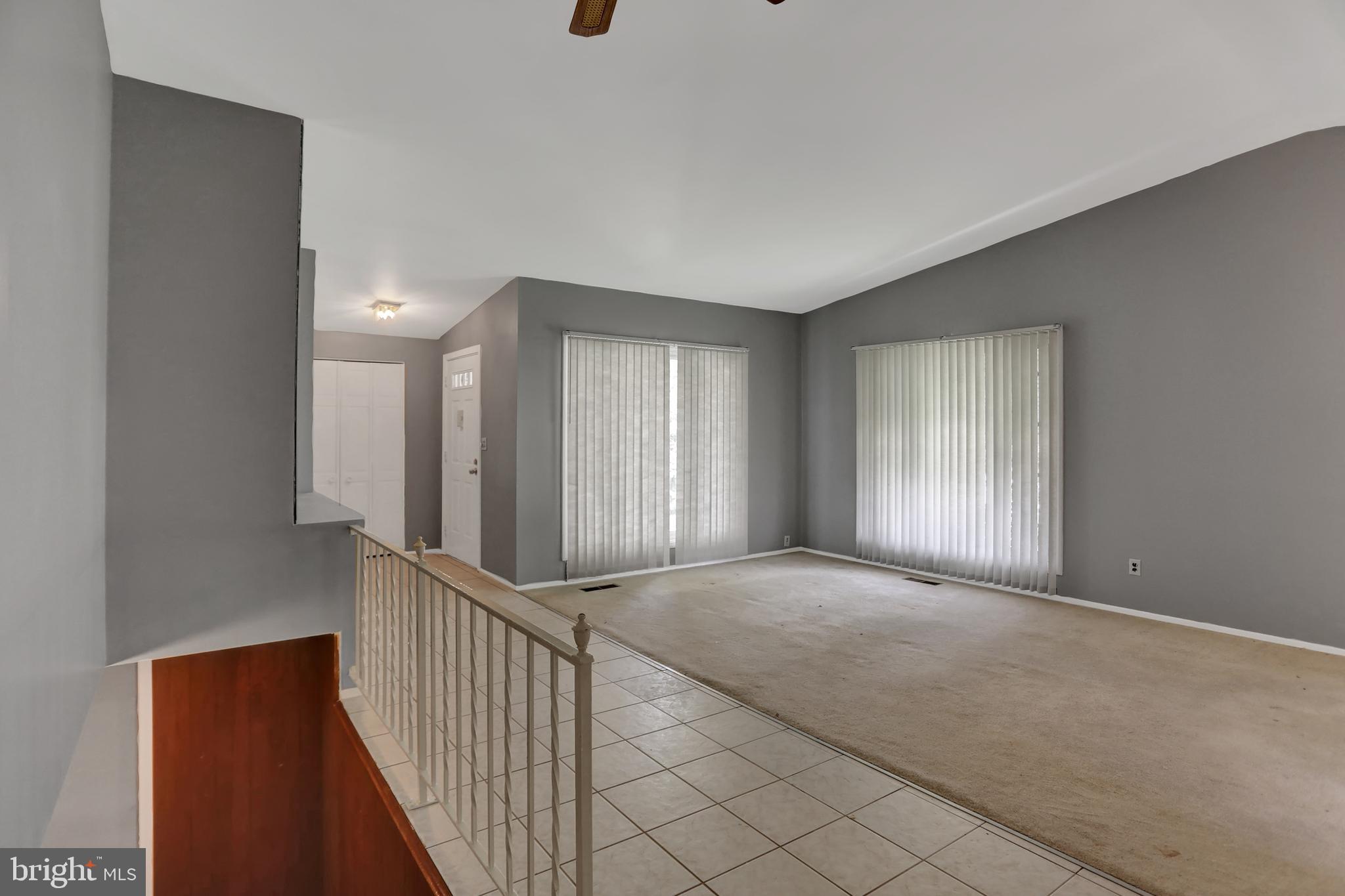 ROBIN HILLS - Residential