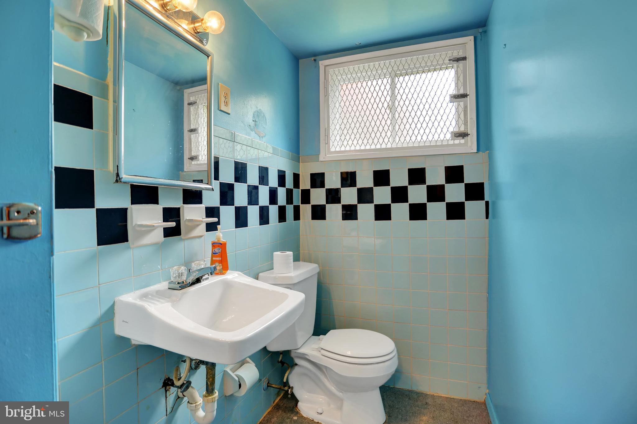 ROBIN HILLS - Residential