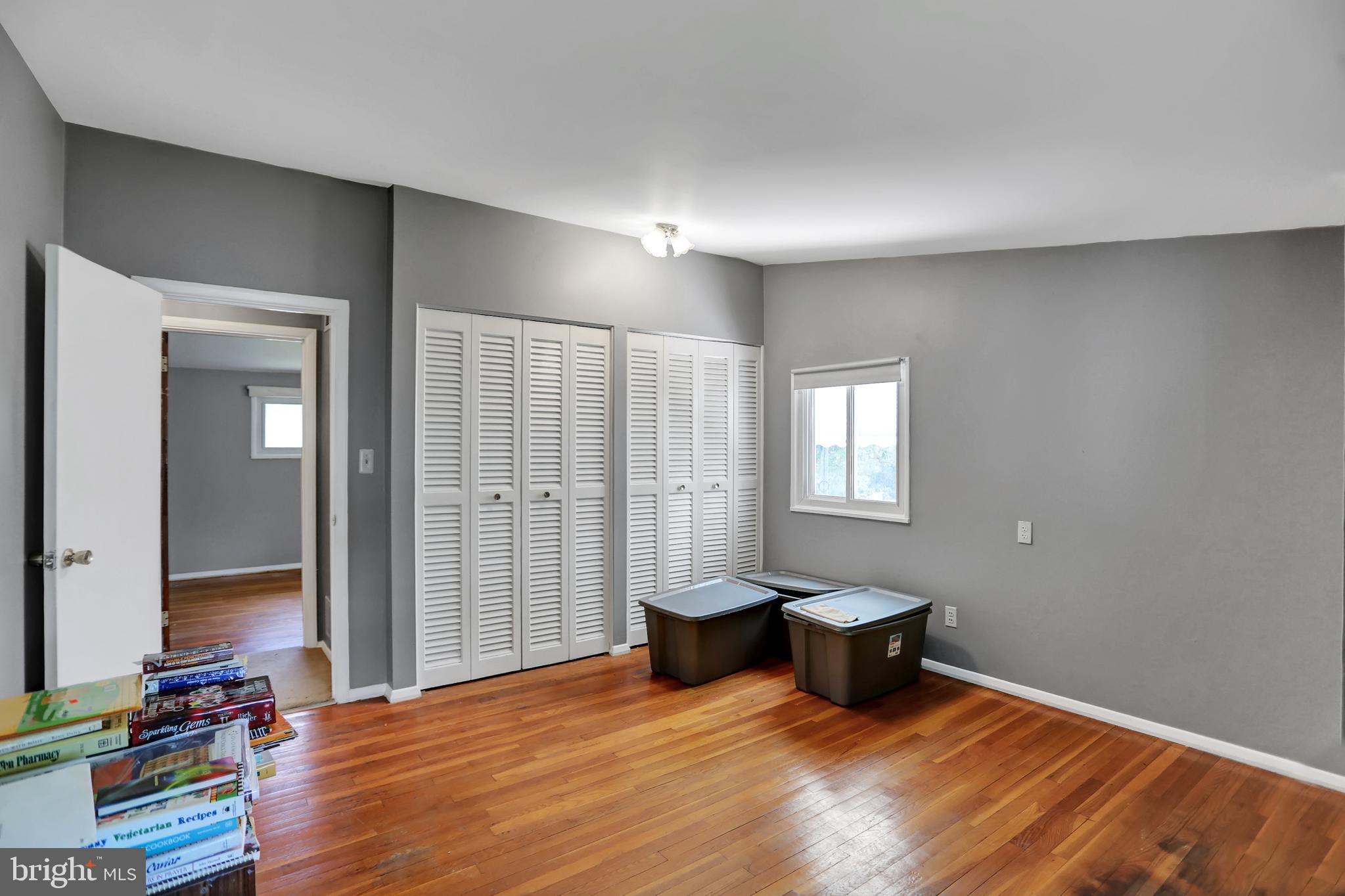 ROBIN HILLS - Residential