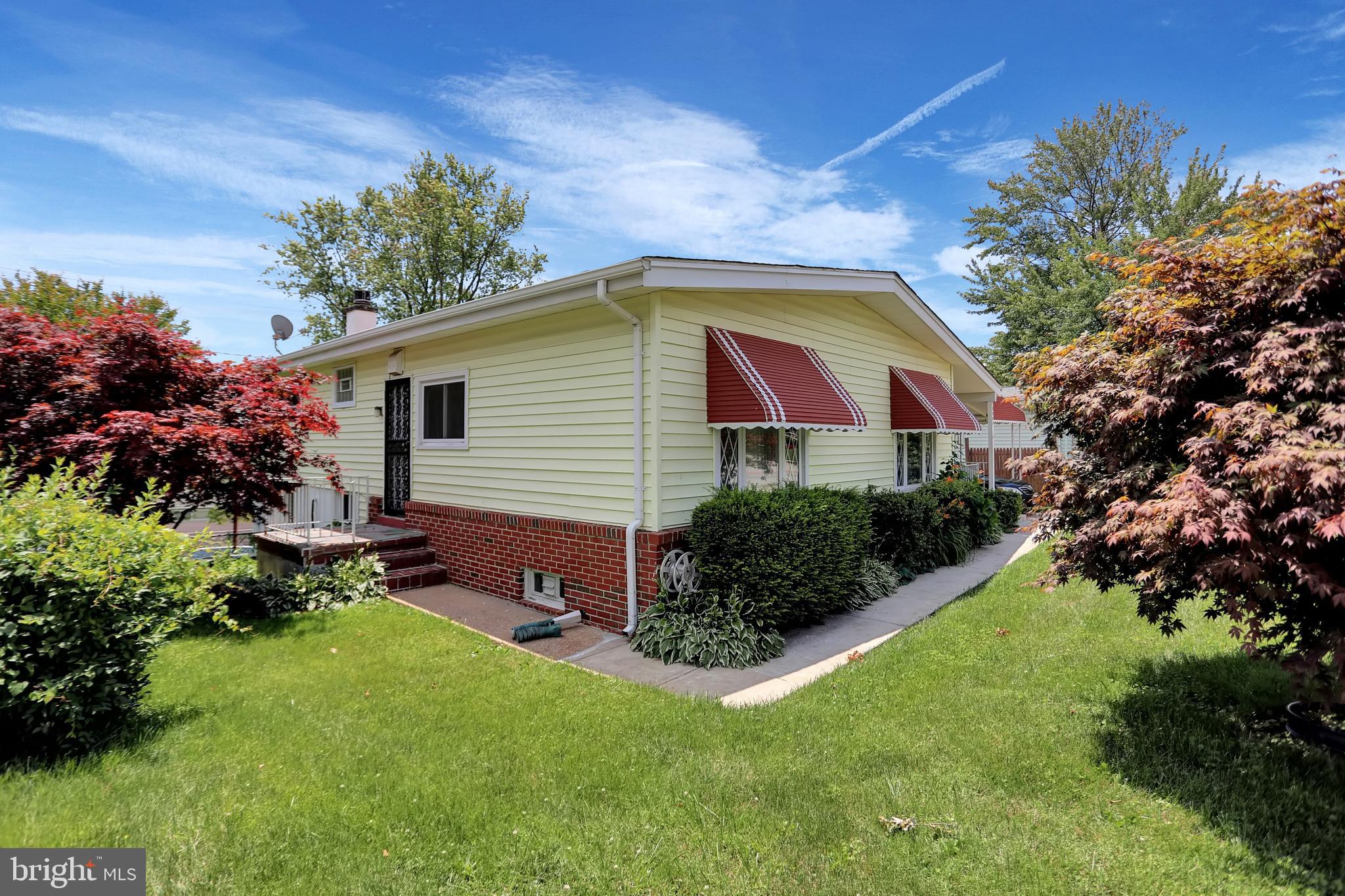 ROBIN HILLS - Residential