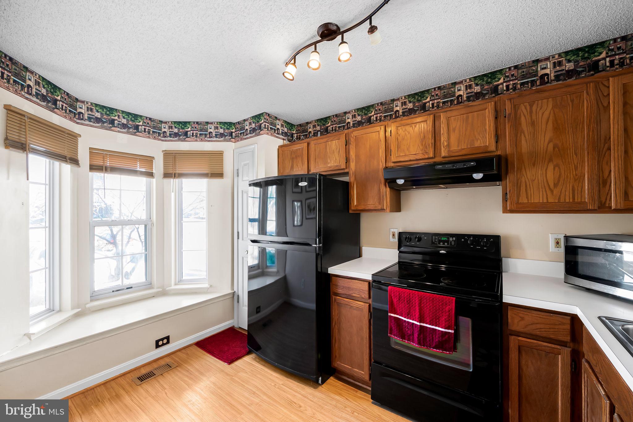 RIVERSIDE - Residential