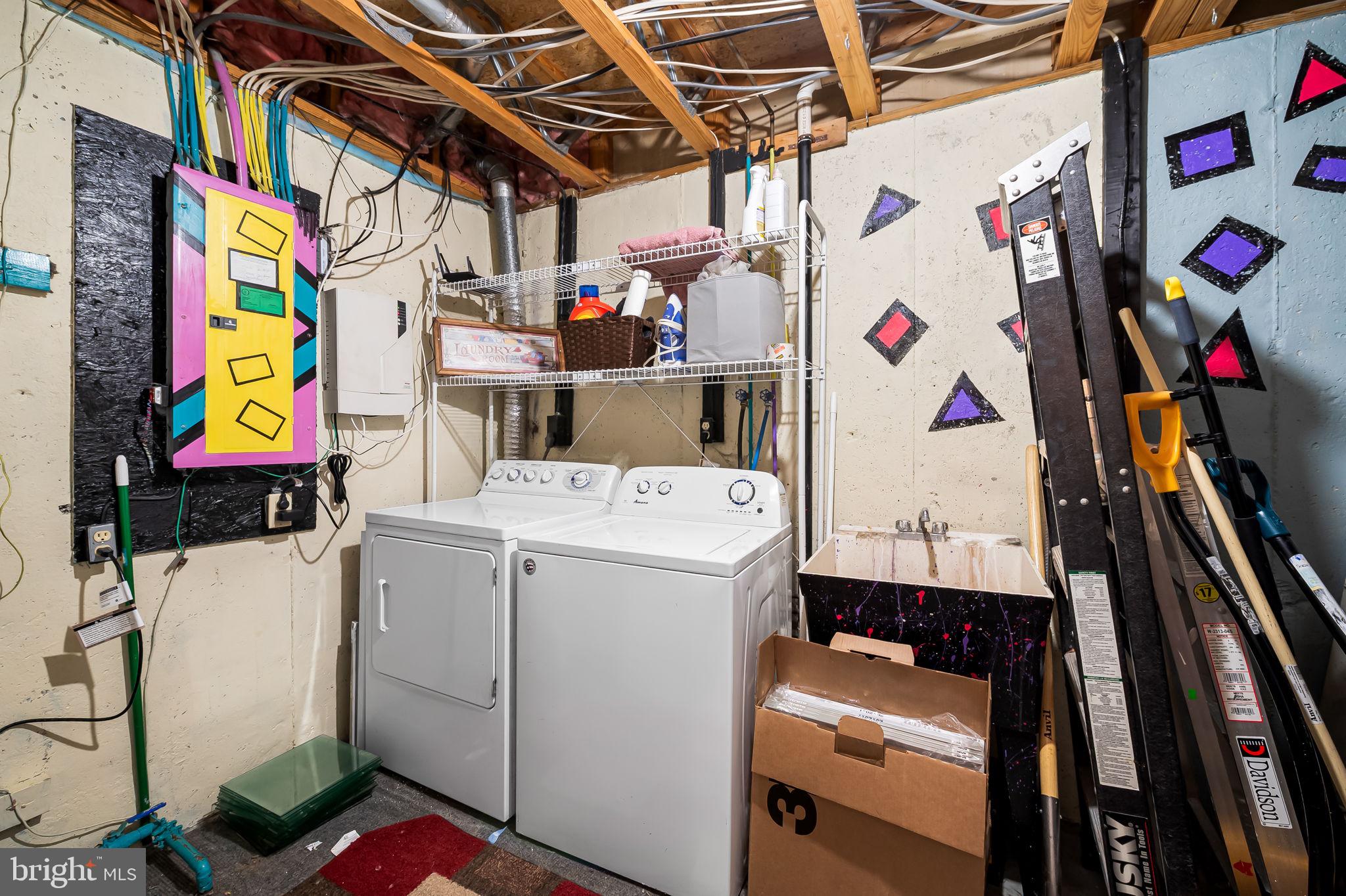 RIVERSIDE - Residential