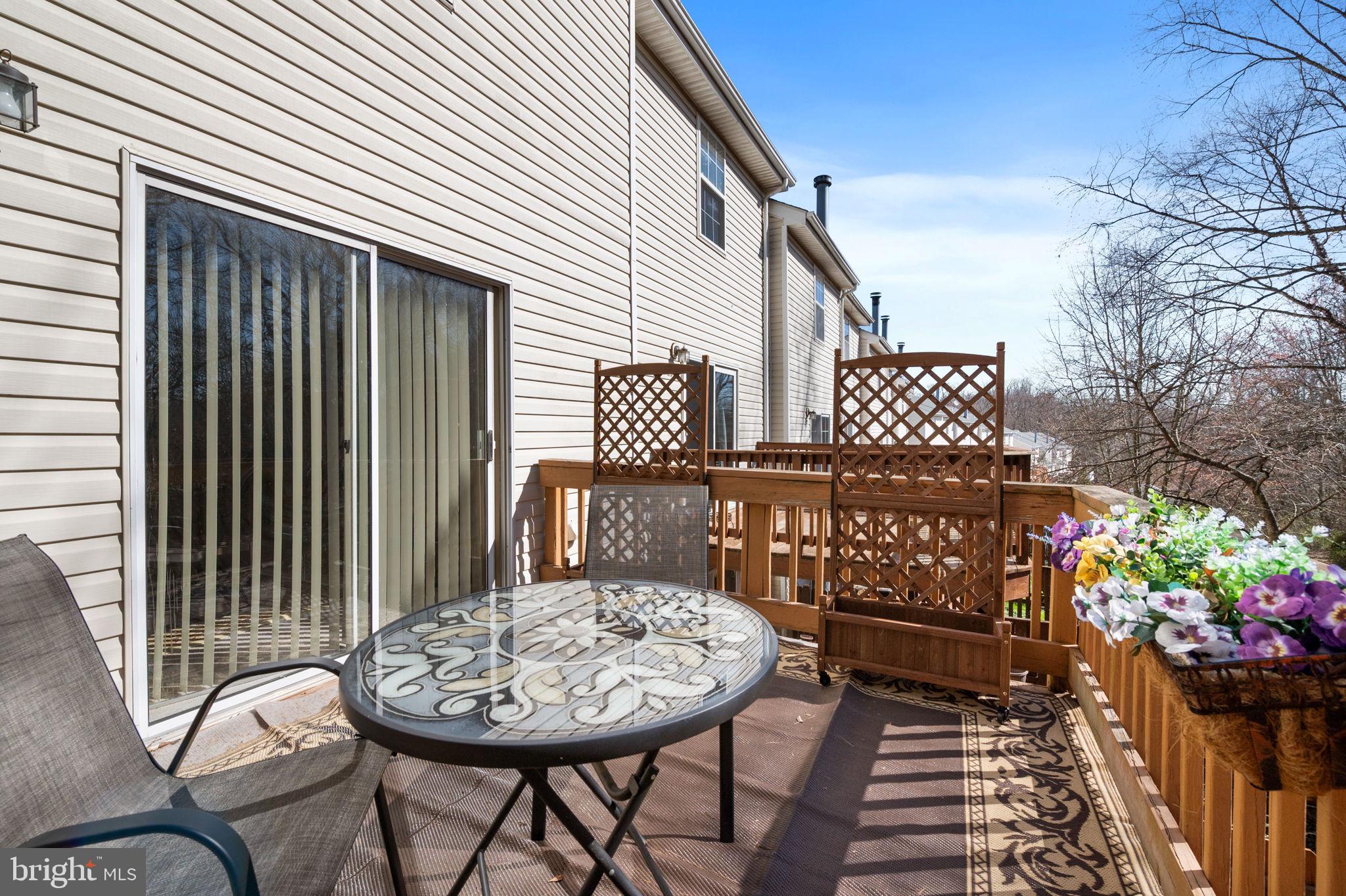 RIVERSIDE - Residential