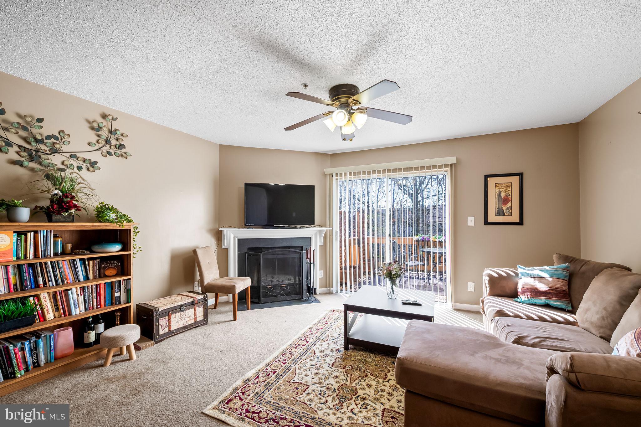 RIVERSIDE - Residential