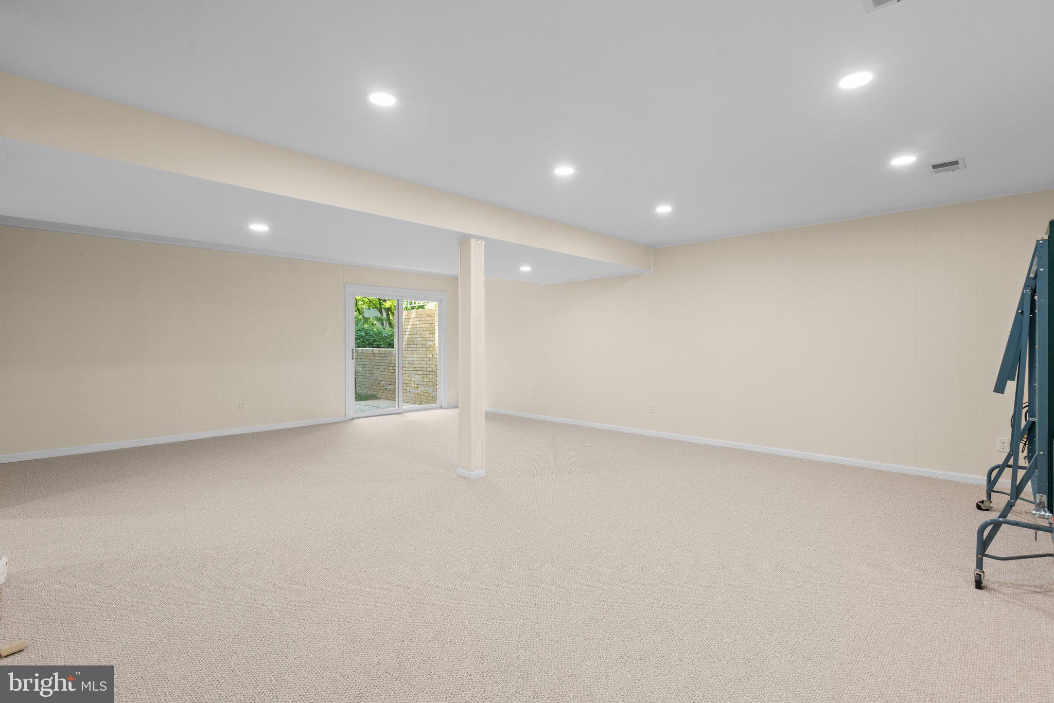 GLEN MILL VILLAGE - Residential