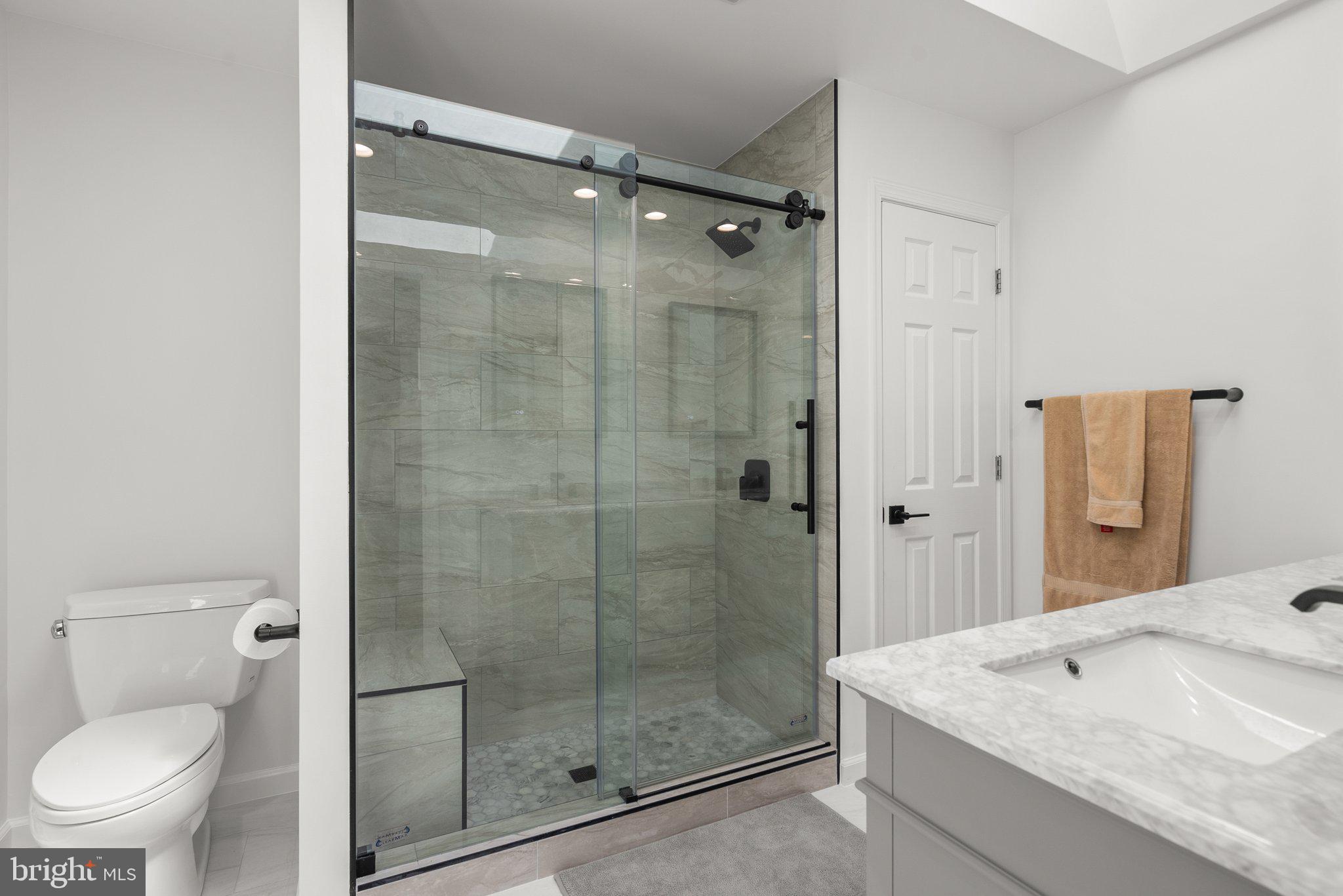 GLEN MILL VILLAGE - Residential