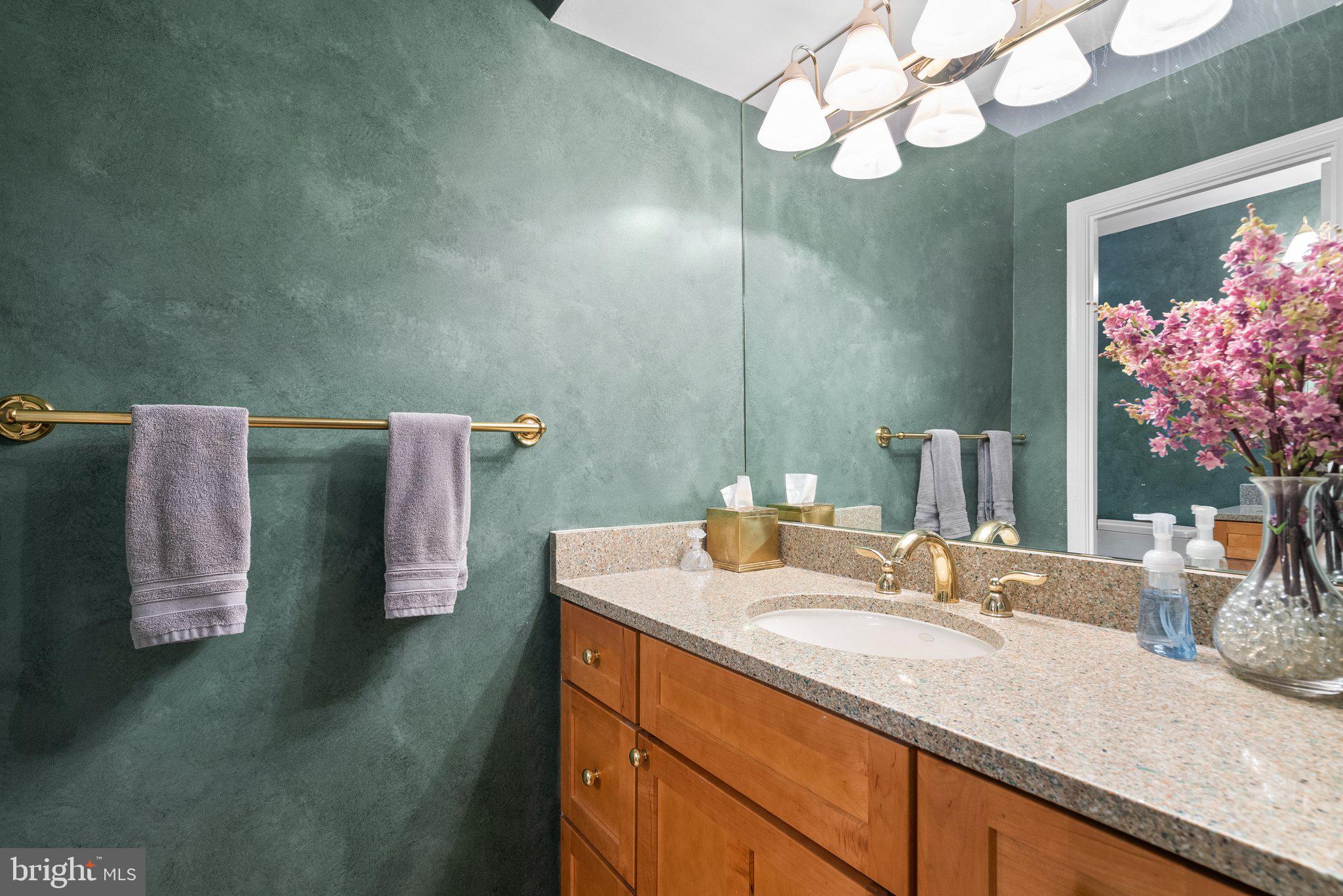 GLEN MILL VILLAGE - Residential