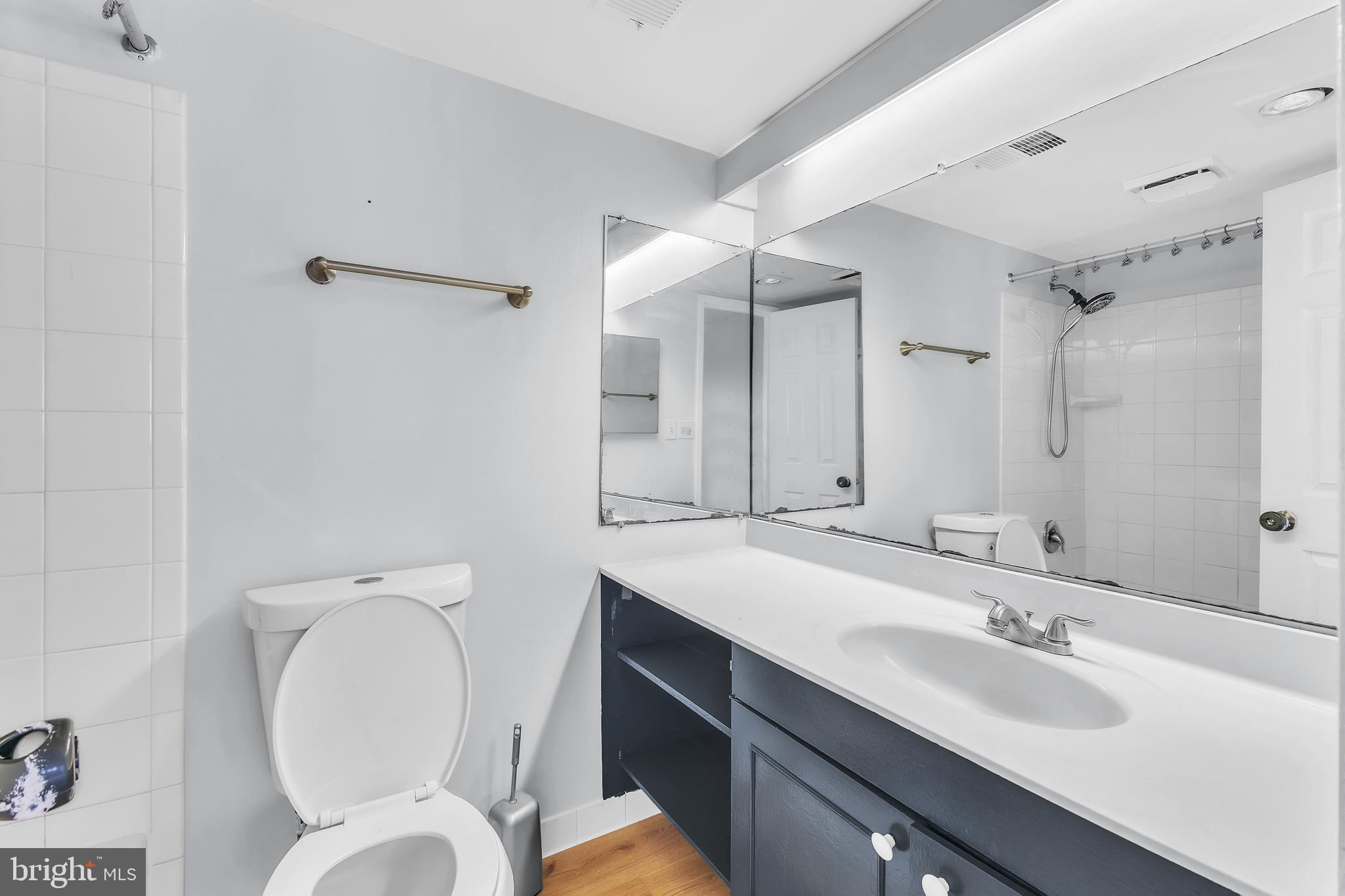 DEERING WOODS - Residential