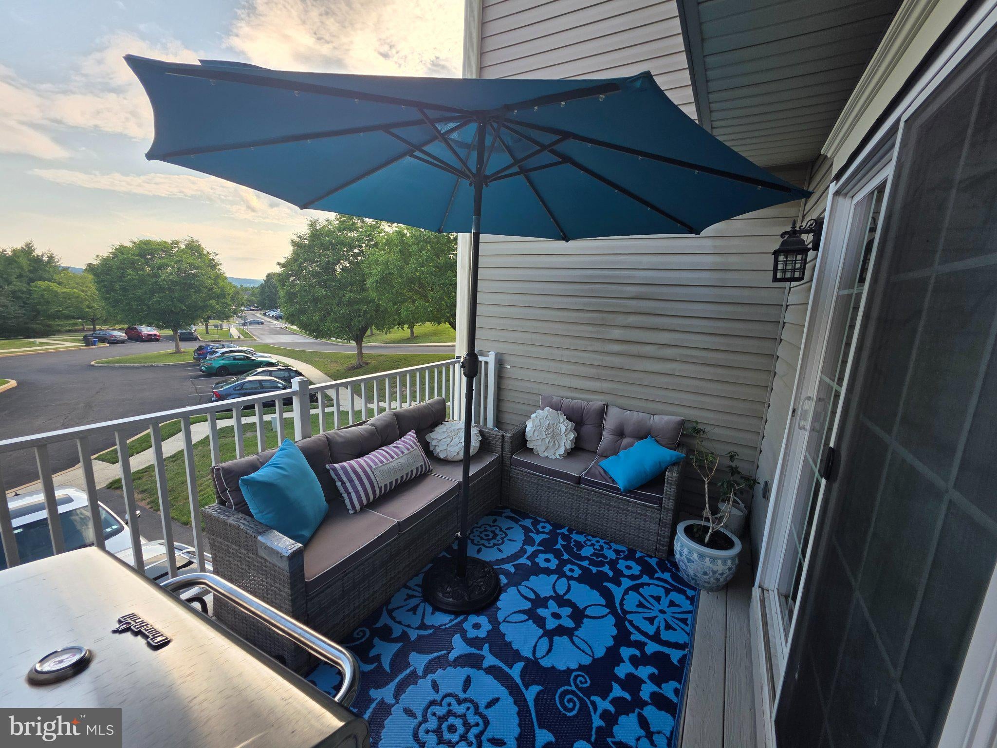 240 COBBLESTONE COURT