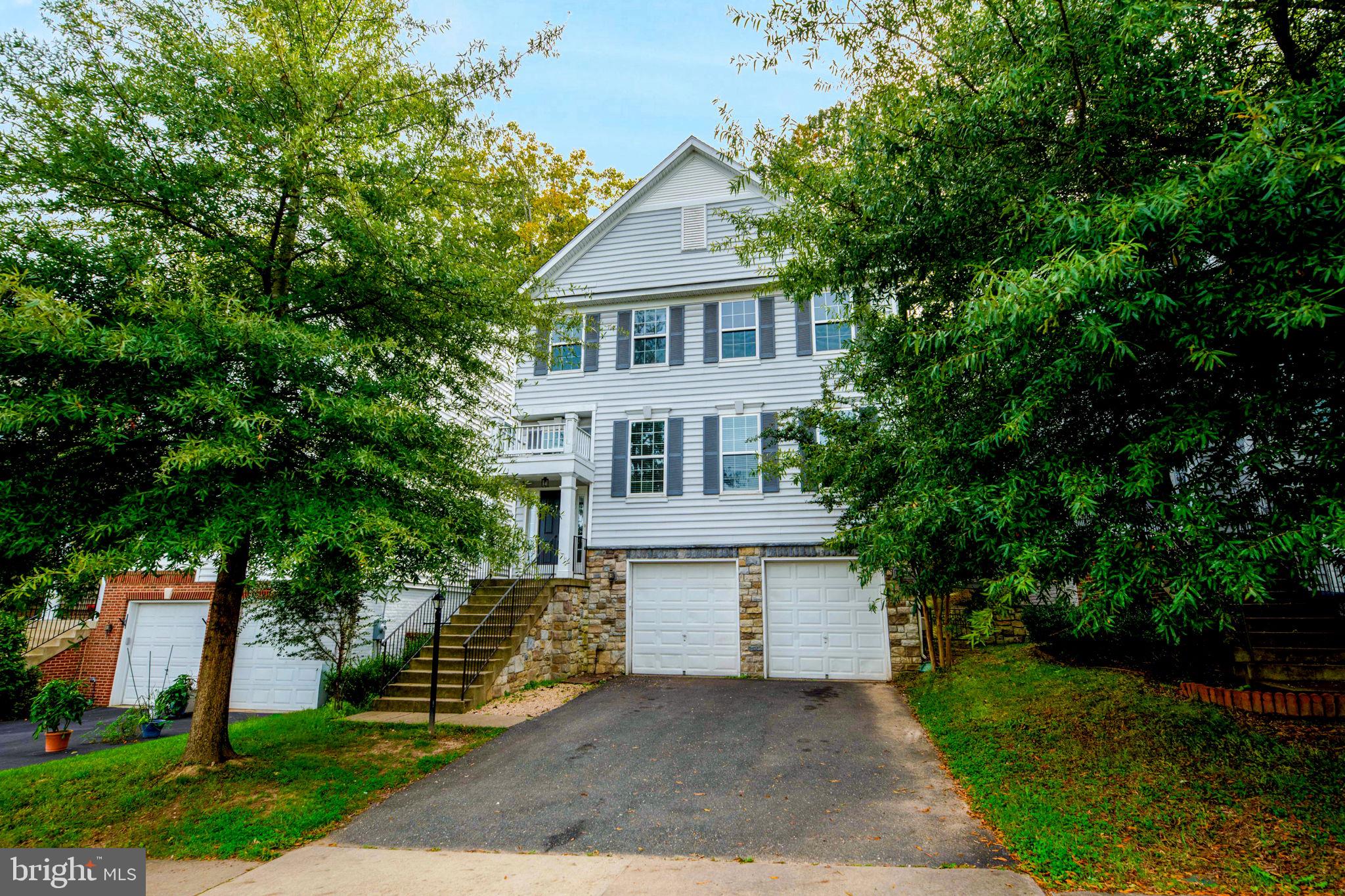 3401 EAGLE DRIVE