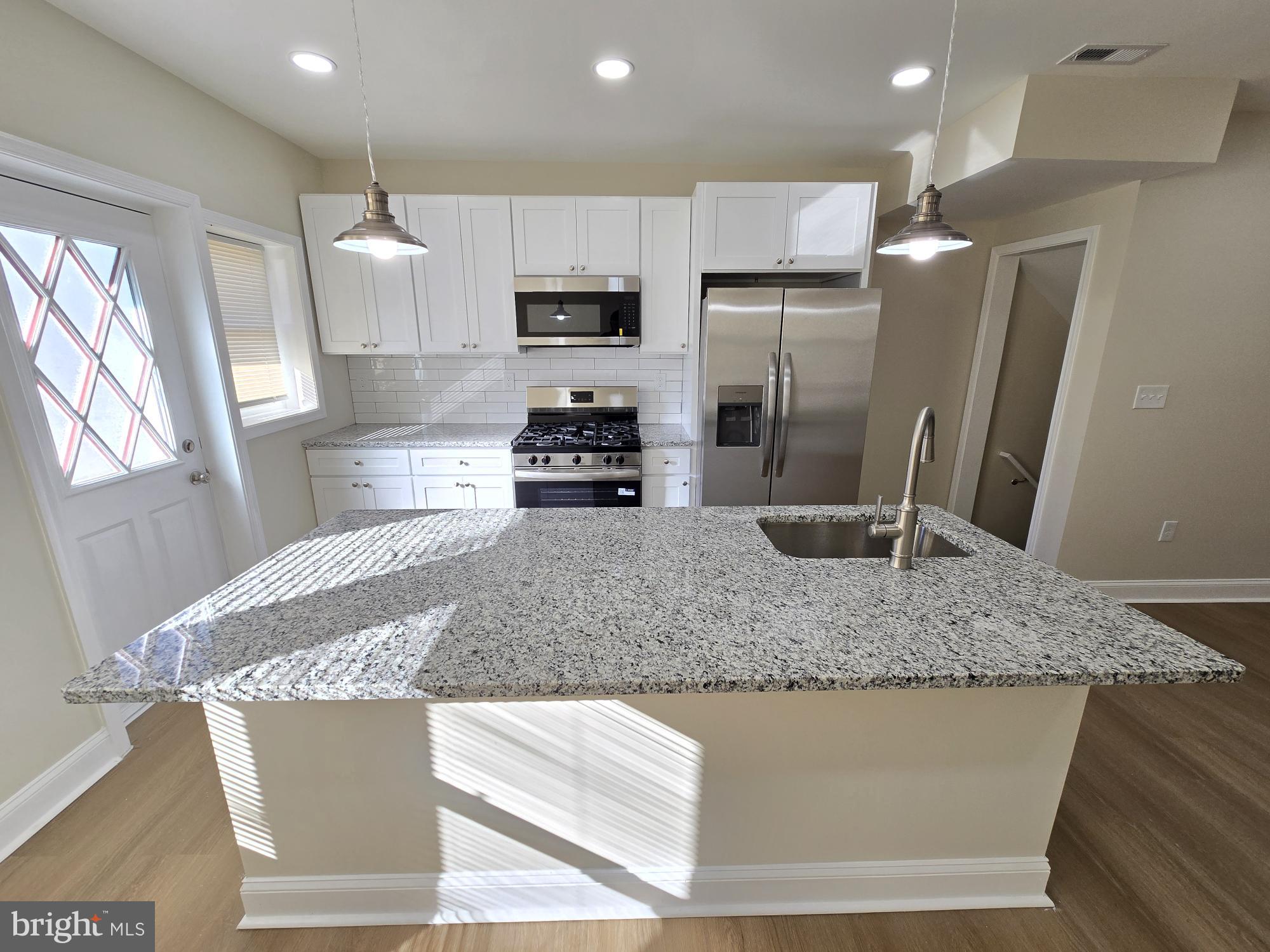 GREEN SPRING - Residential Lease