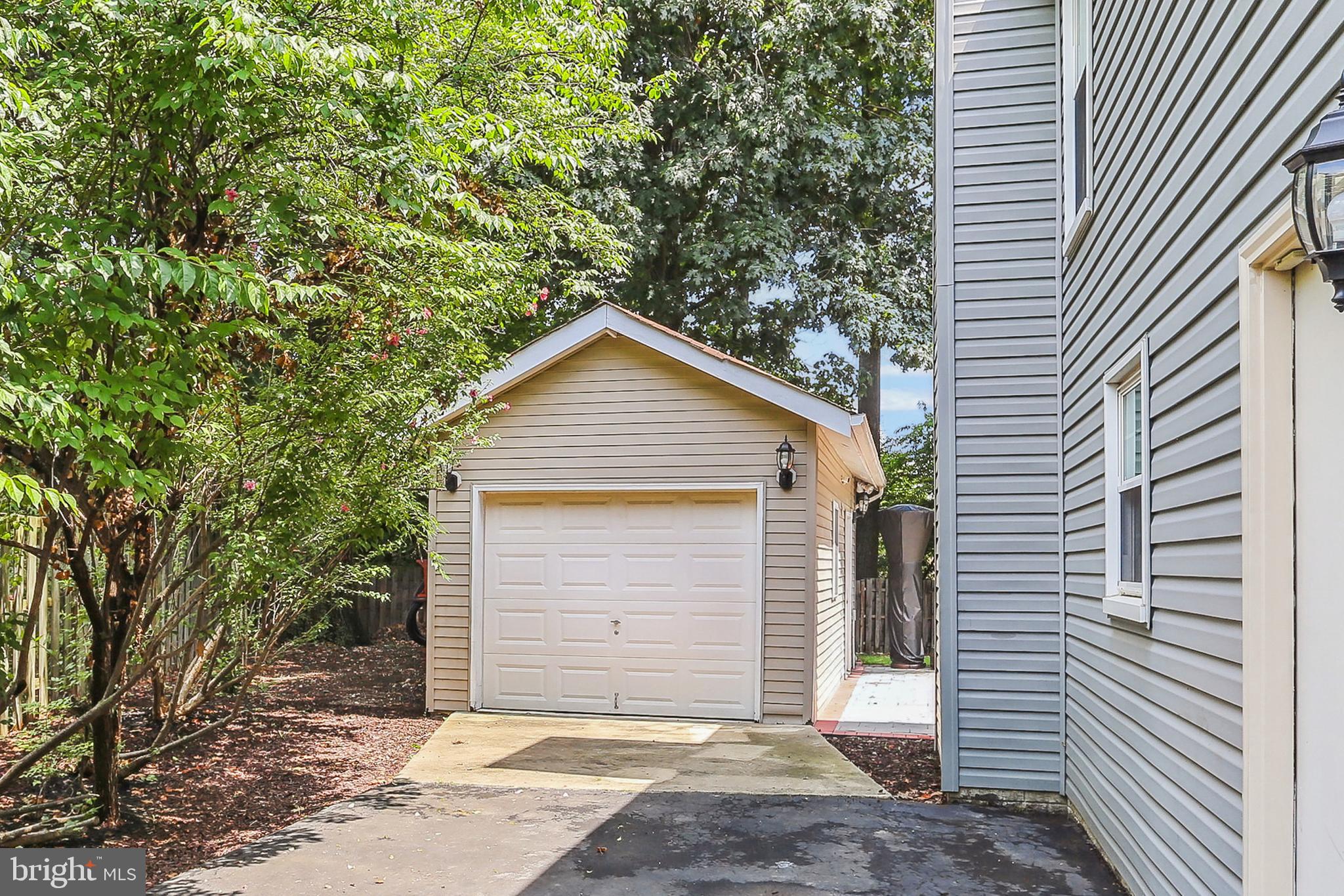 TANGLEWOOD - Residential