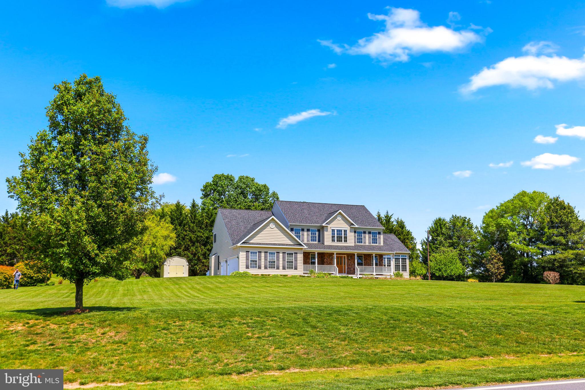 CHINQUAPIN HILL - Residential