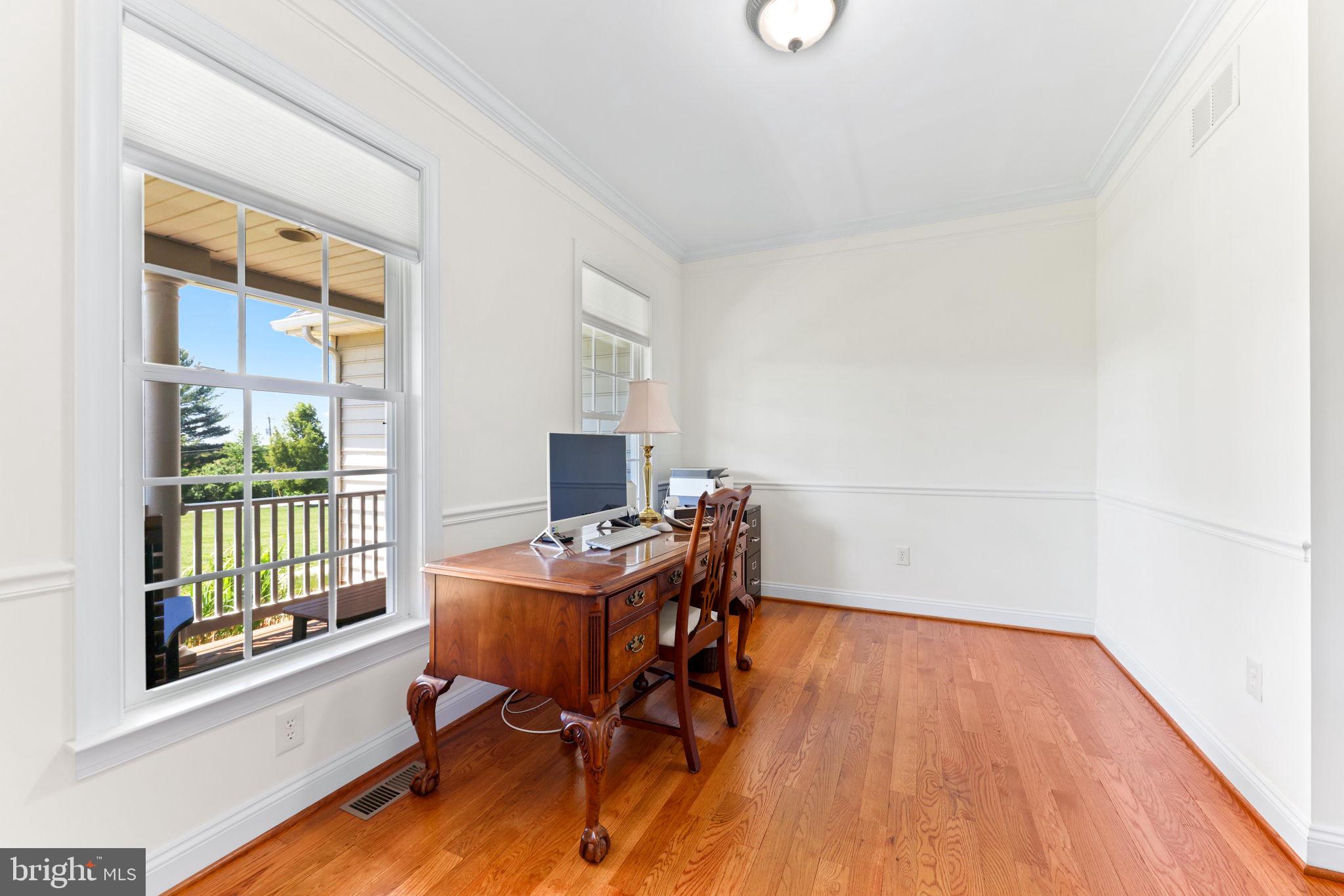 CHINQUAPIN HILL - Residential