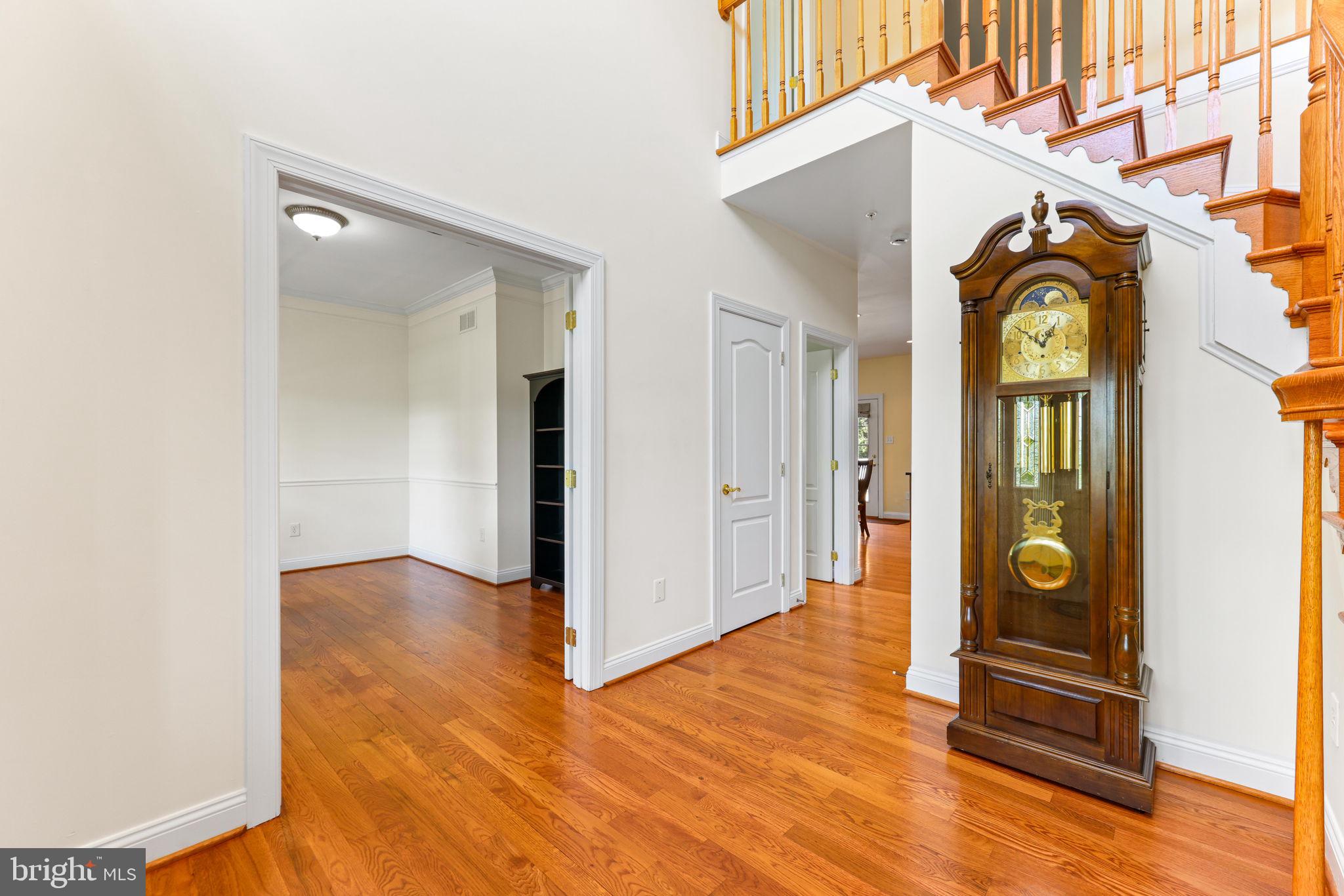 CHINQUAPIN HILL - Residential