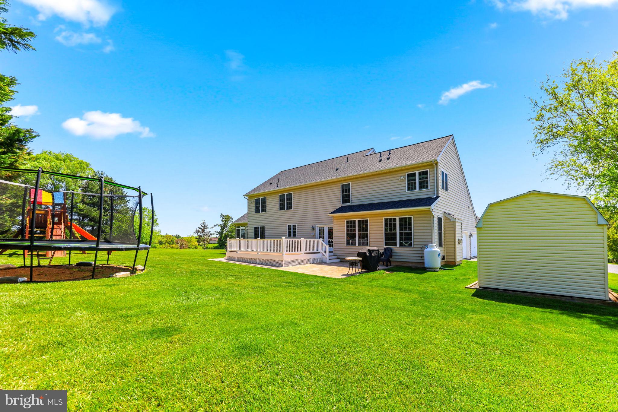 CHINQUAPIN HILL - Residential