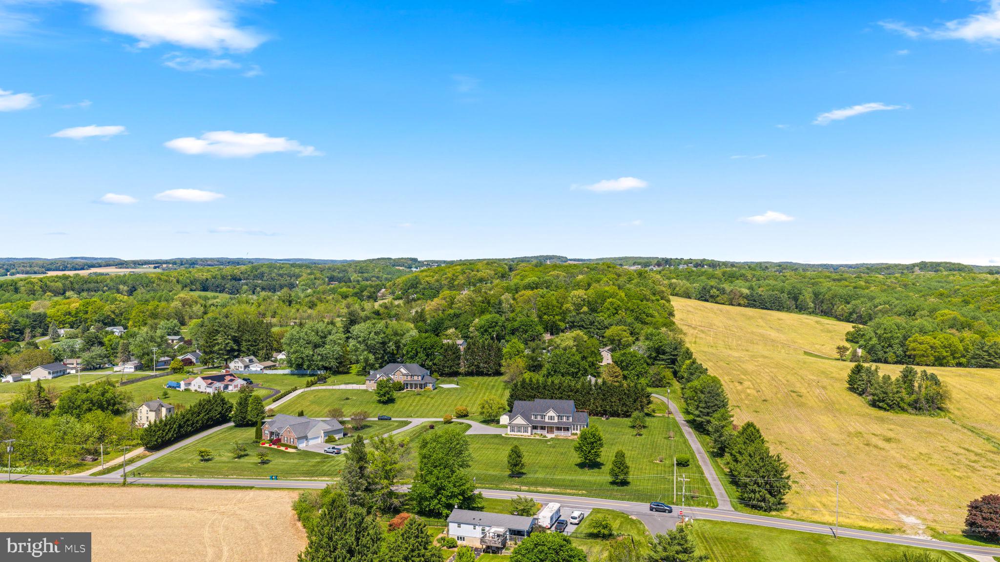 CHINQUAPIN HILL - Residential