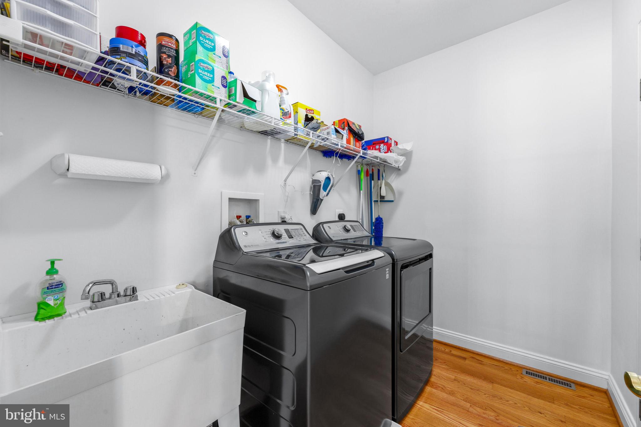 CHINQUAPIN HILL - Residential