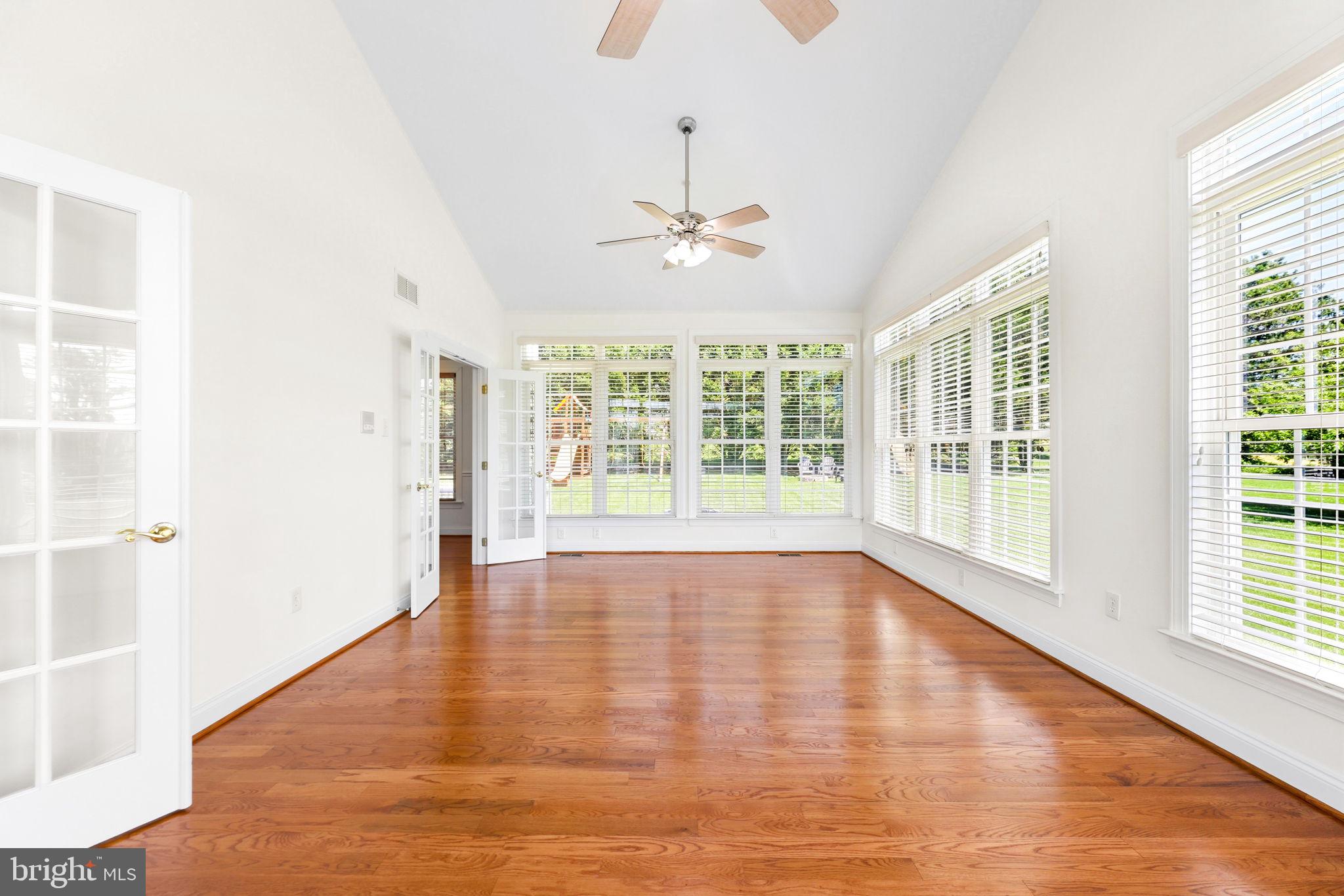 CHINQUAPIN HILL - Residential