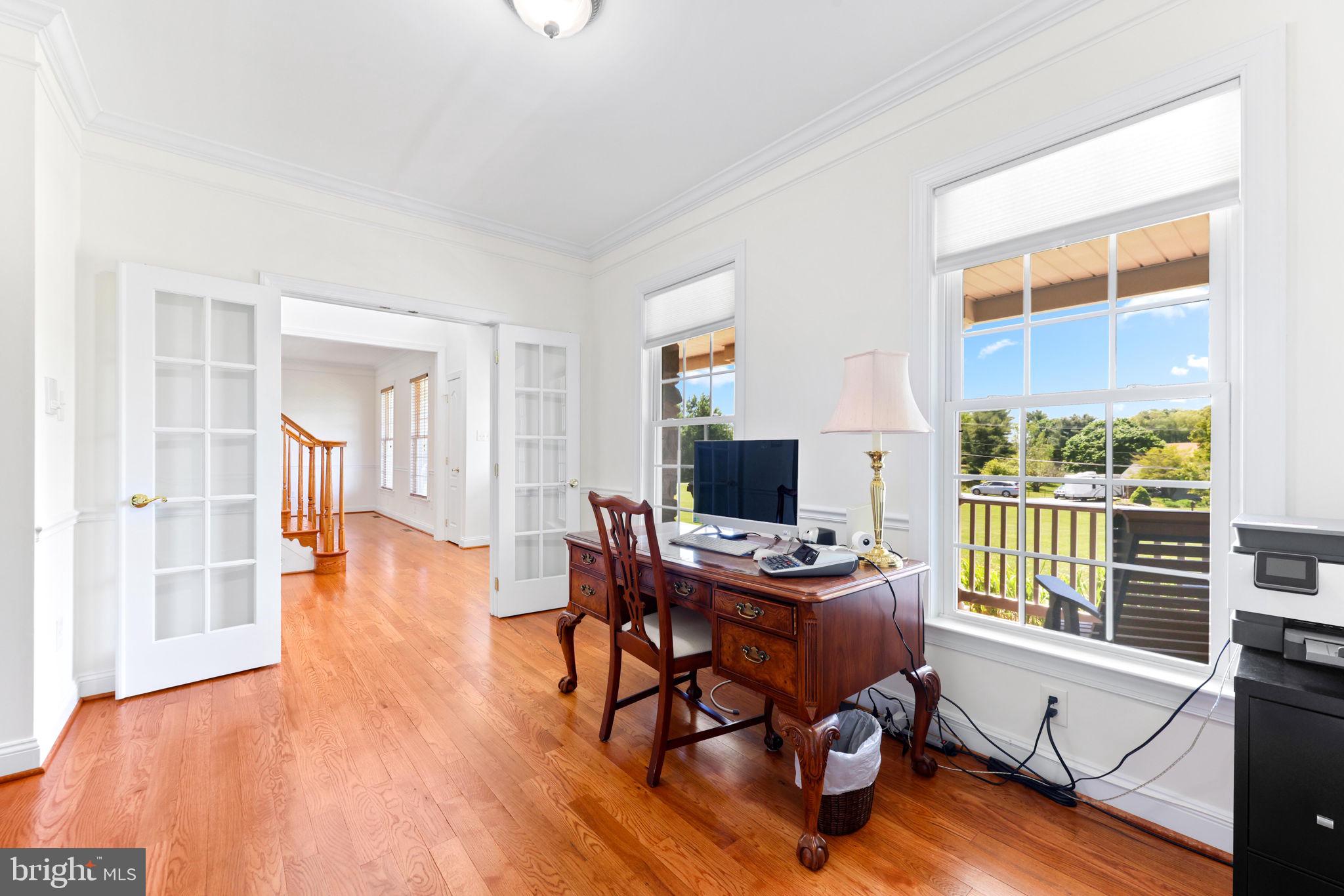 CHINQUAPIN HILL - Residential