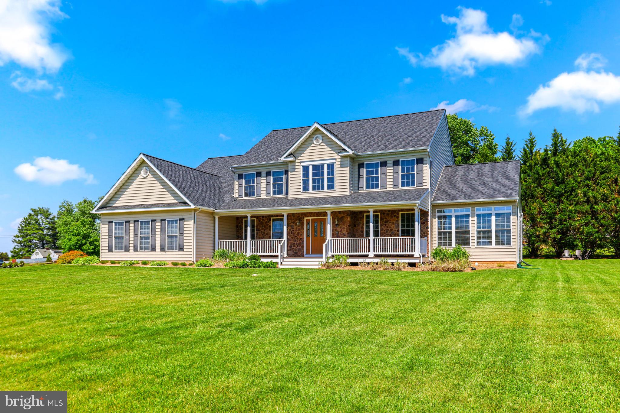 CHINQUAPIN HILL - Residential