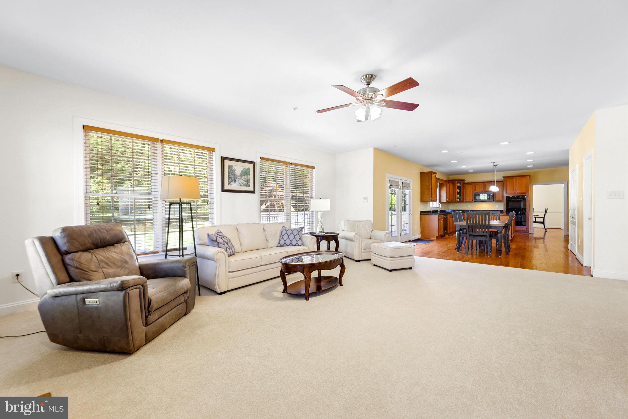 CHINQUAPIN HILL - Residential