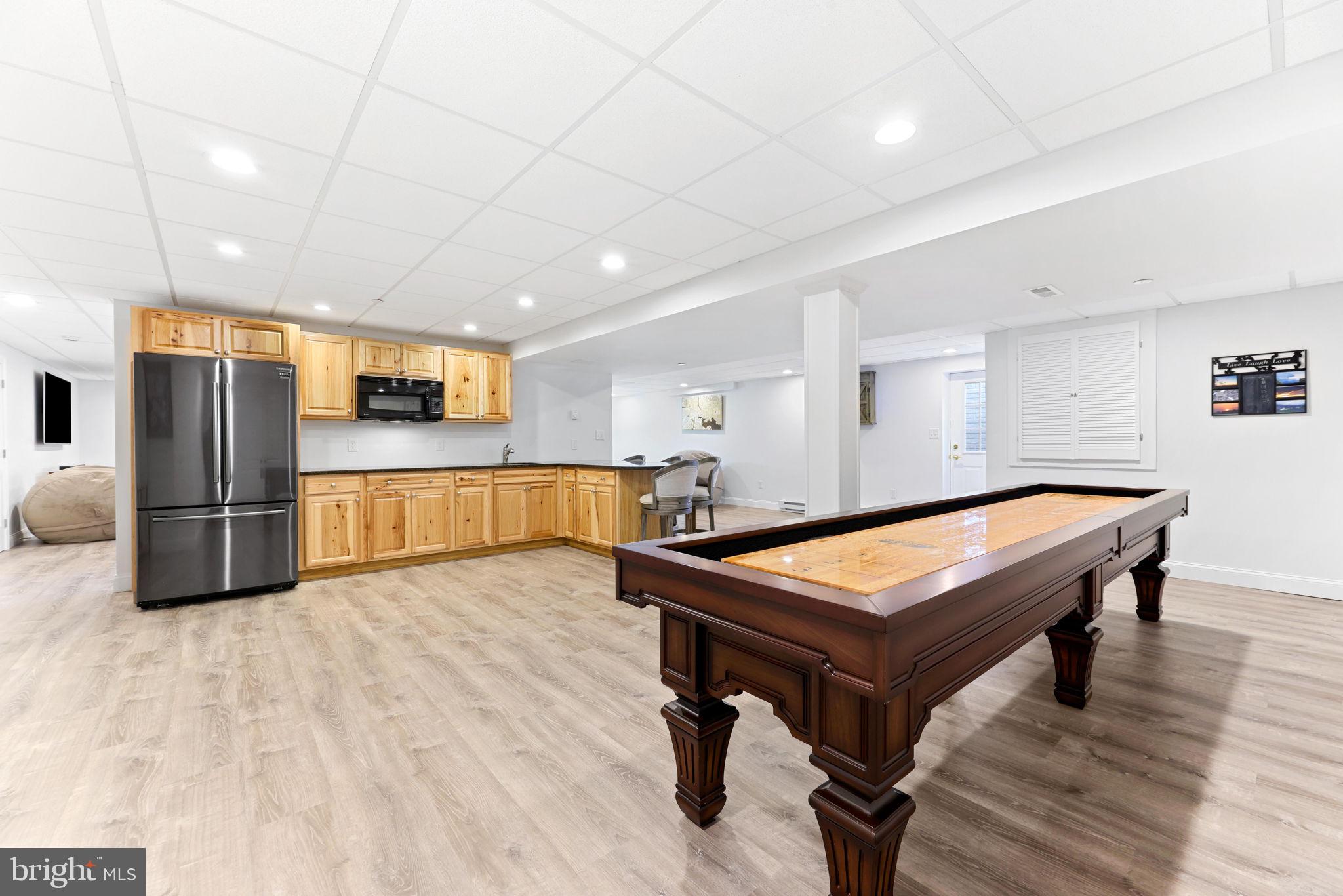 CHINQUAPIN HILL - Residential