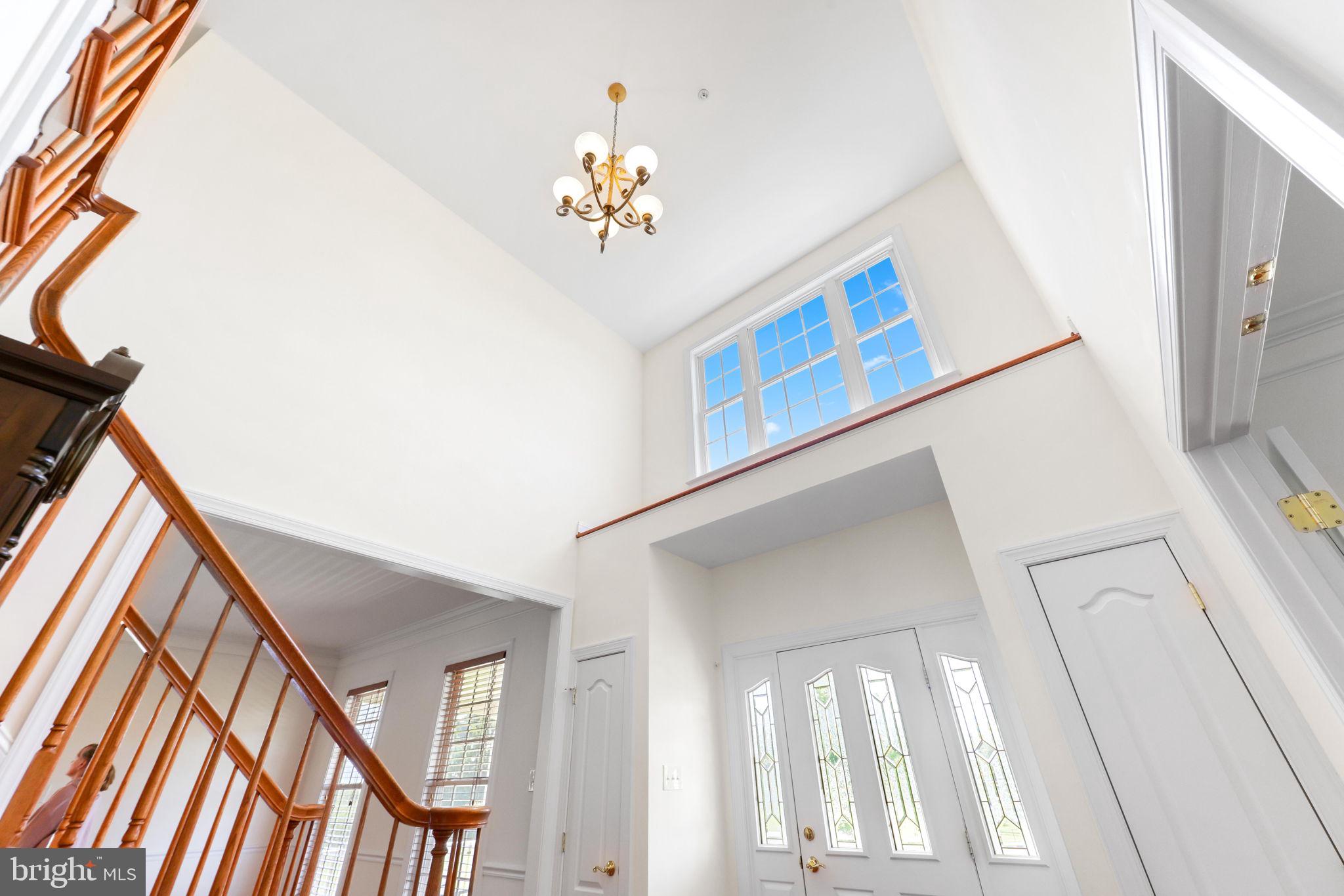 CHINQUAPIN HILL - Residential