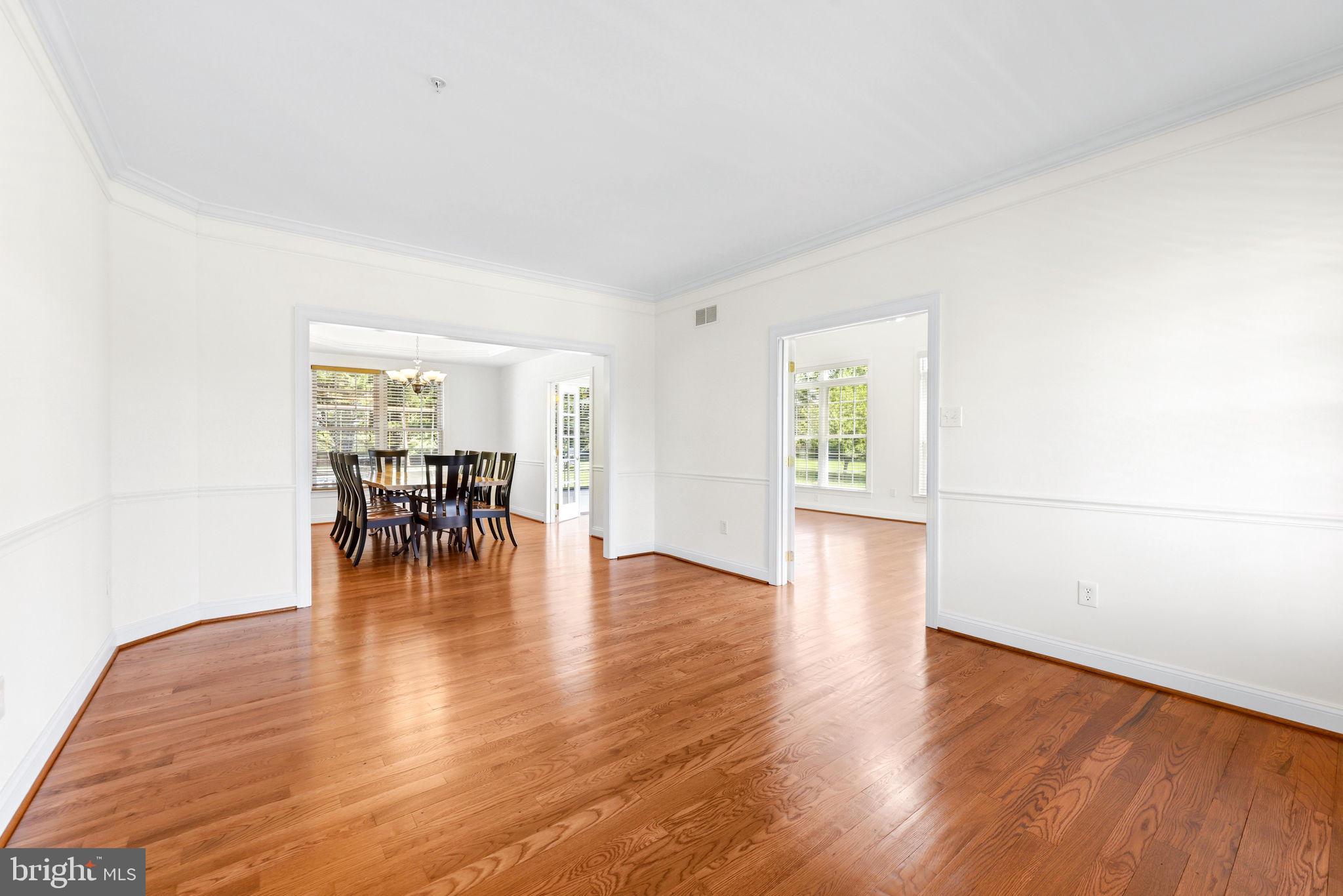 CHINQUAPIN HILL - Residential